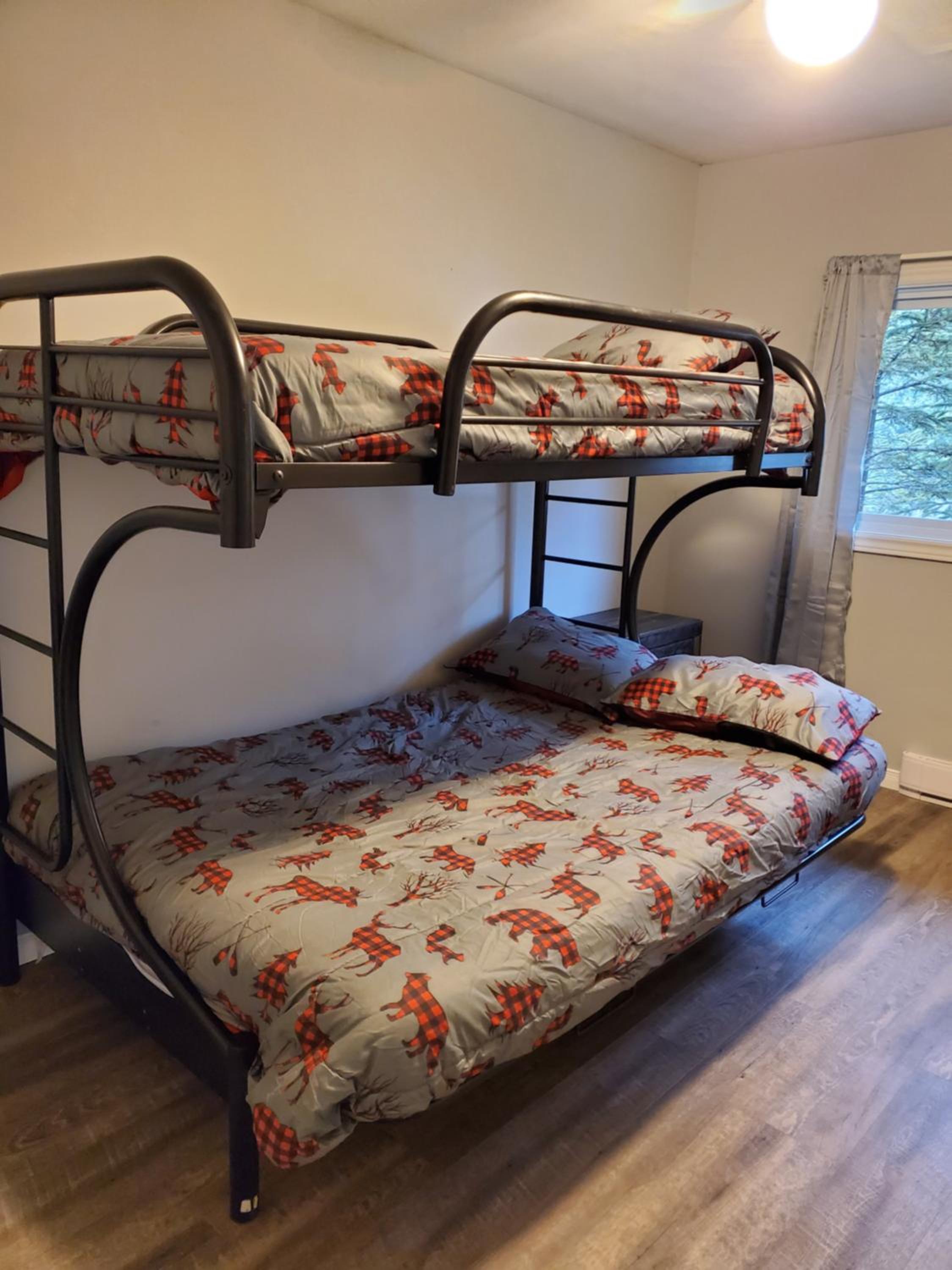 Michaels Bay Getaway on Manitoulin Island