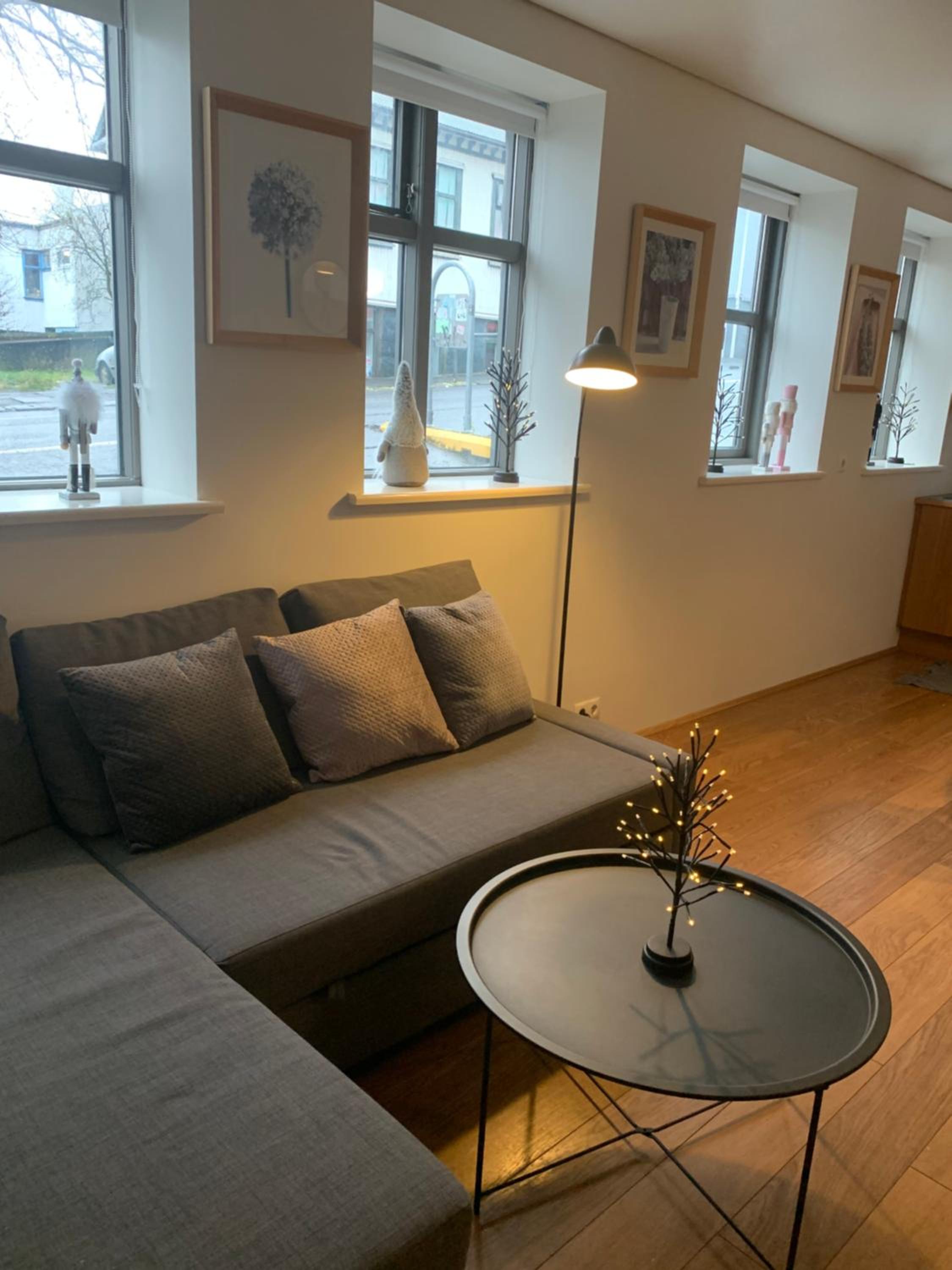 Mengi Apartments