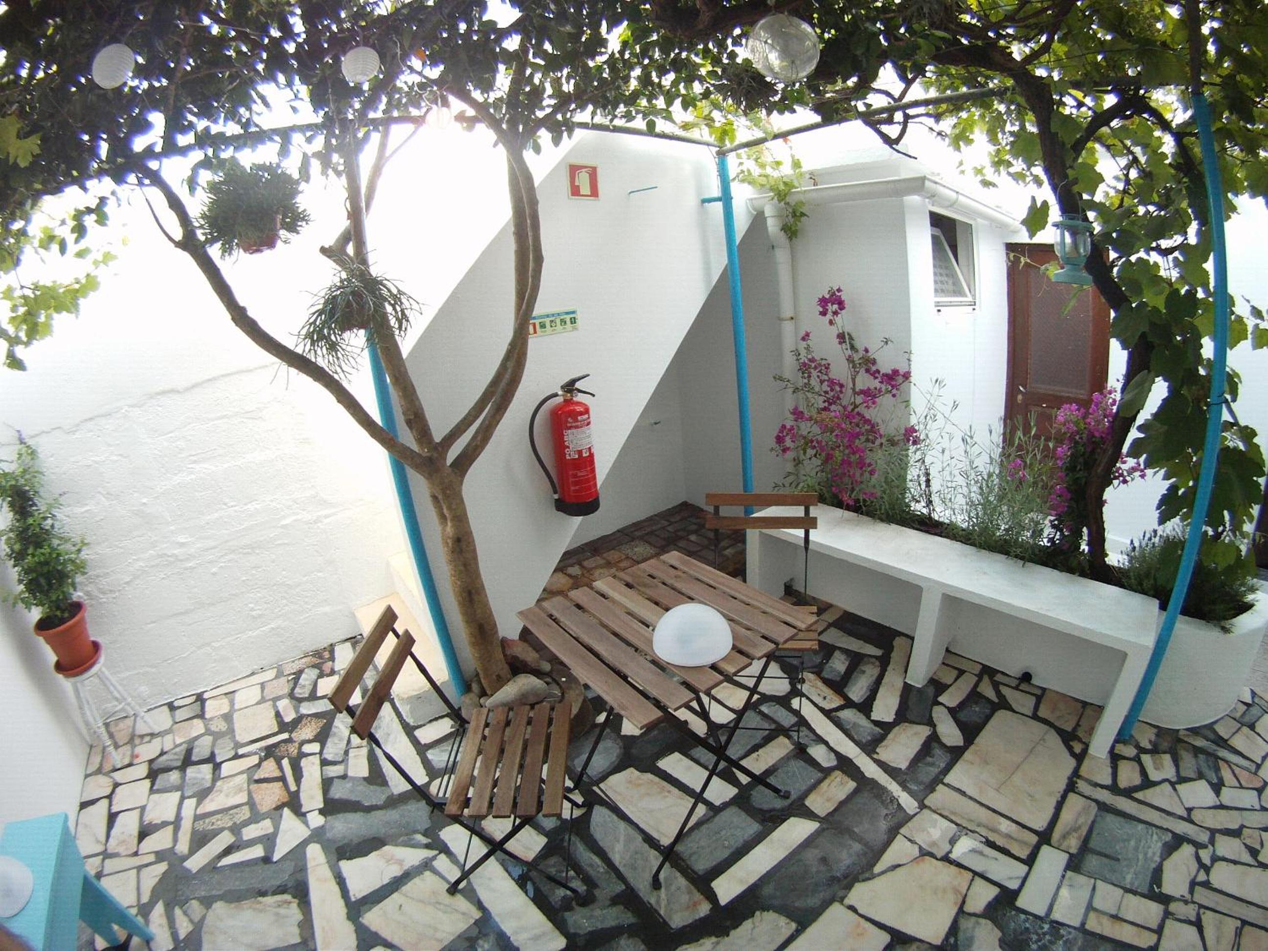 Ahoy Porto Covo Hostel view 2