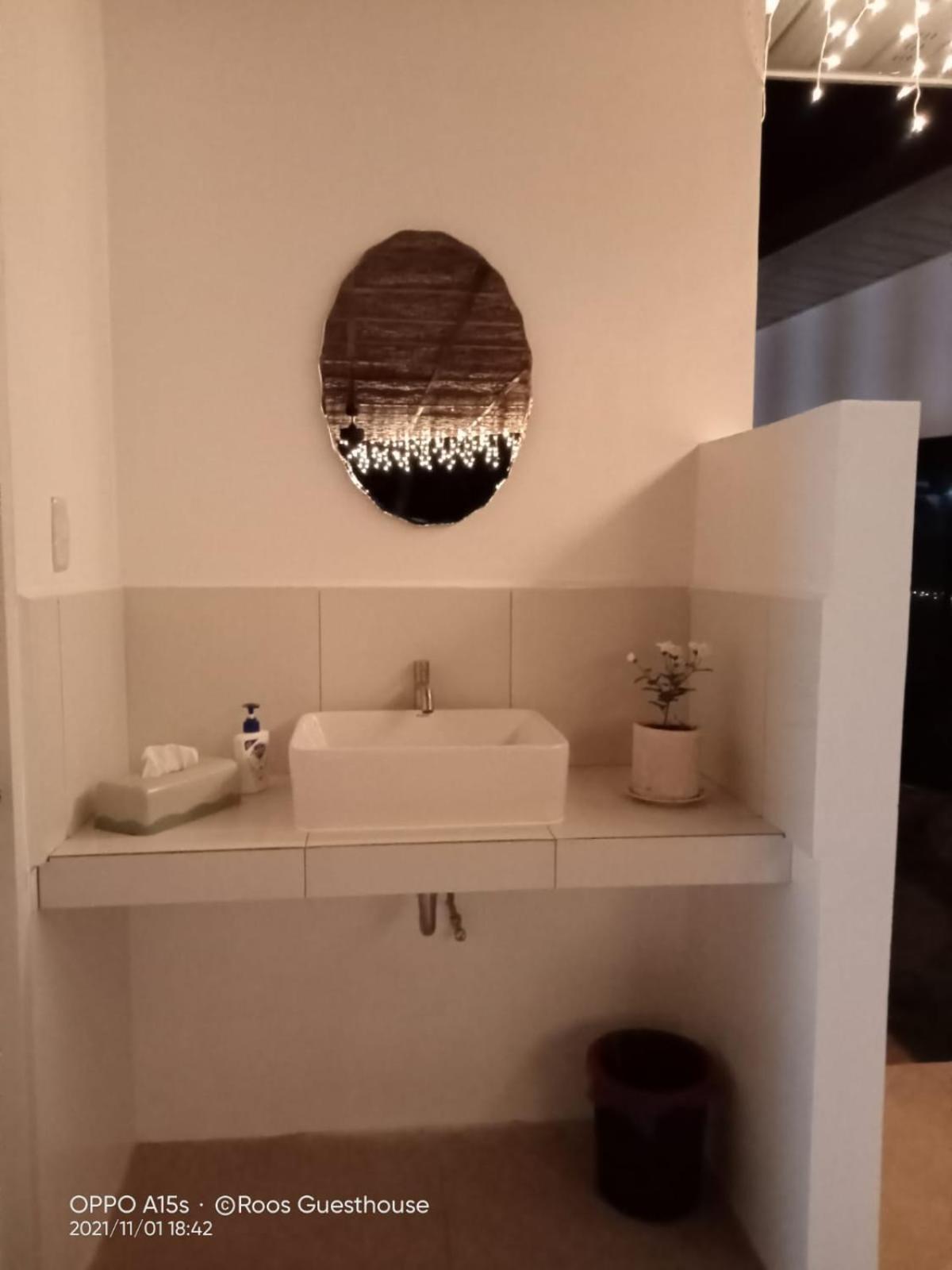 Roos Guesthouse