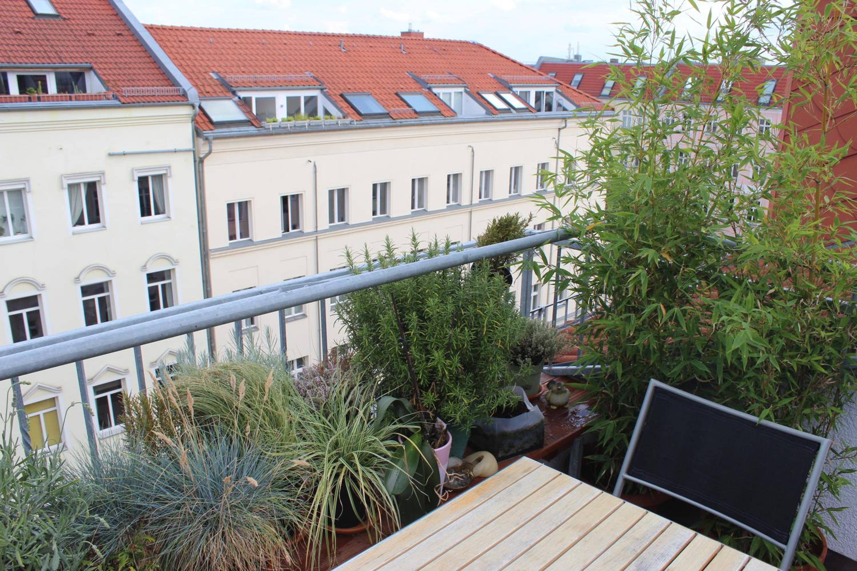 Rooftop Loft Berlin Mitte and Bikes