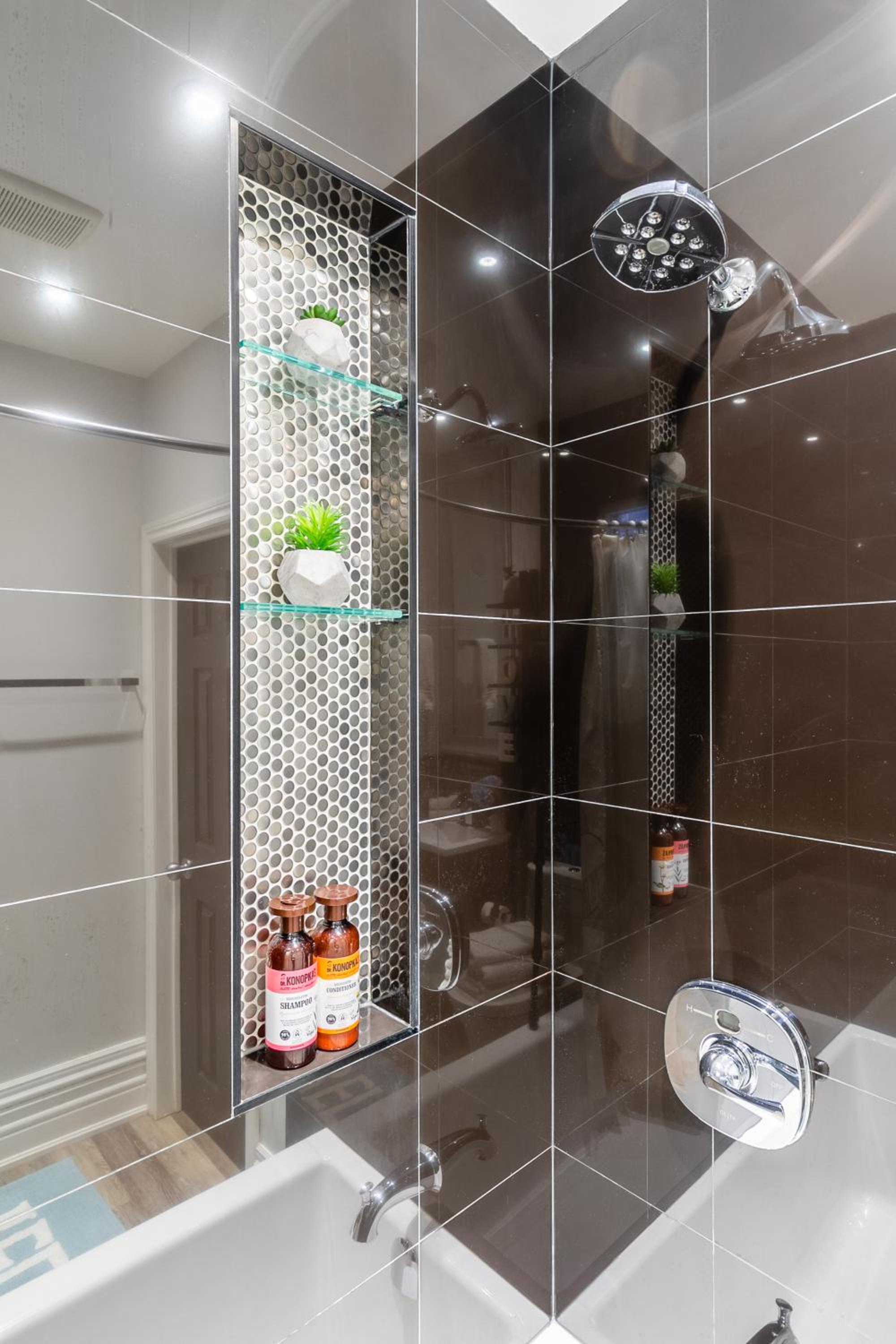 NB Urban Luxury Suites
