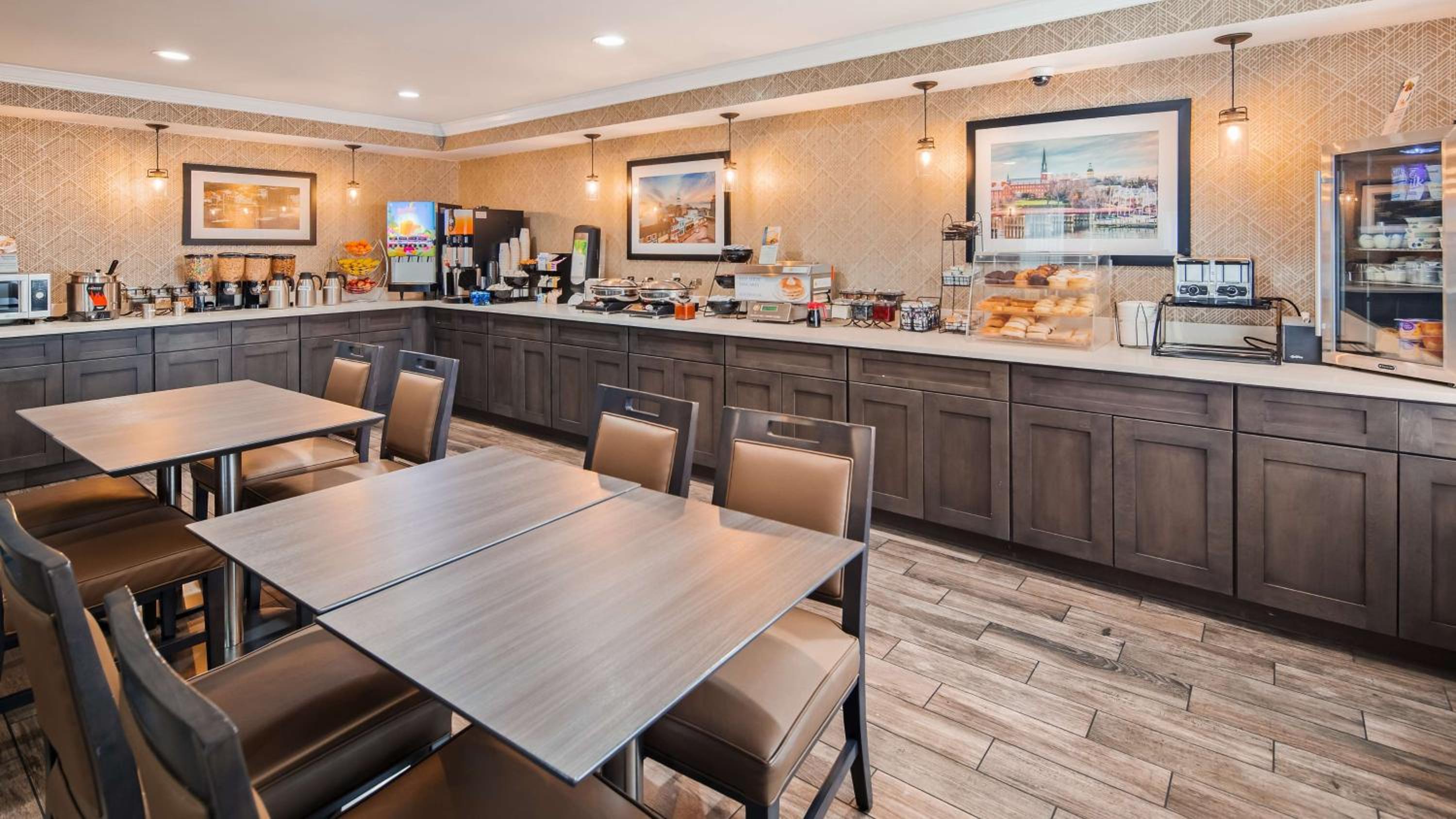 Annapolis Vacations - Best Western Annapolis - Property Image 20