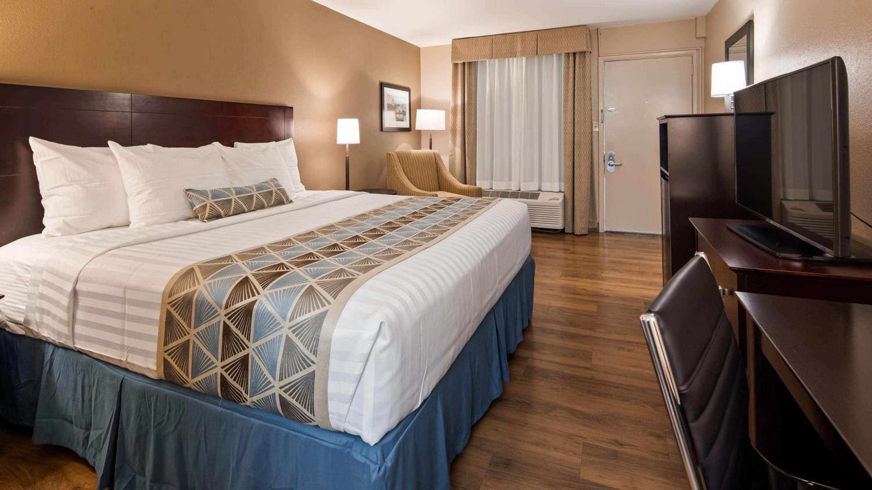 Annapolis Vacations - Best Western Annapolis - Property Image 15