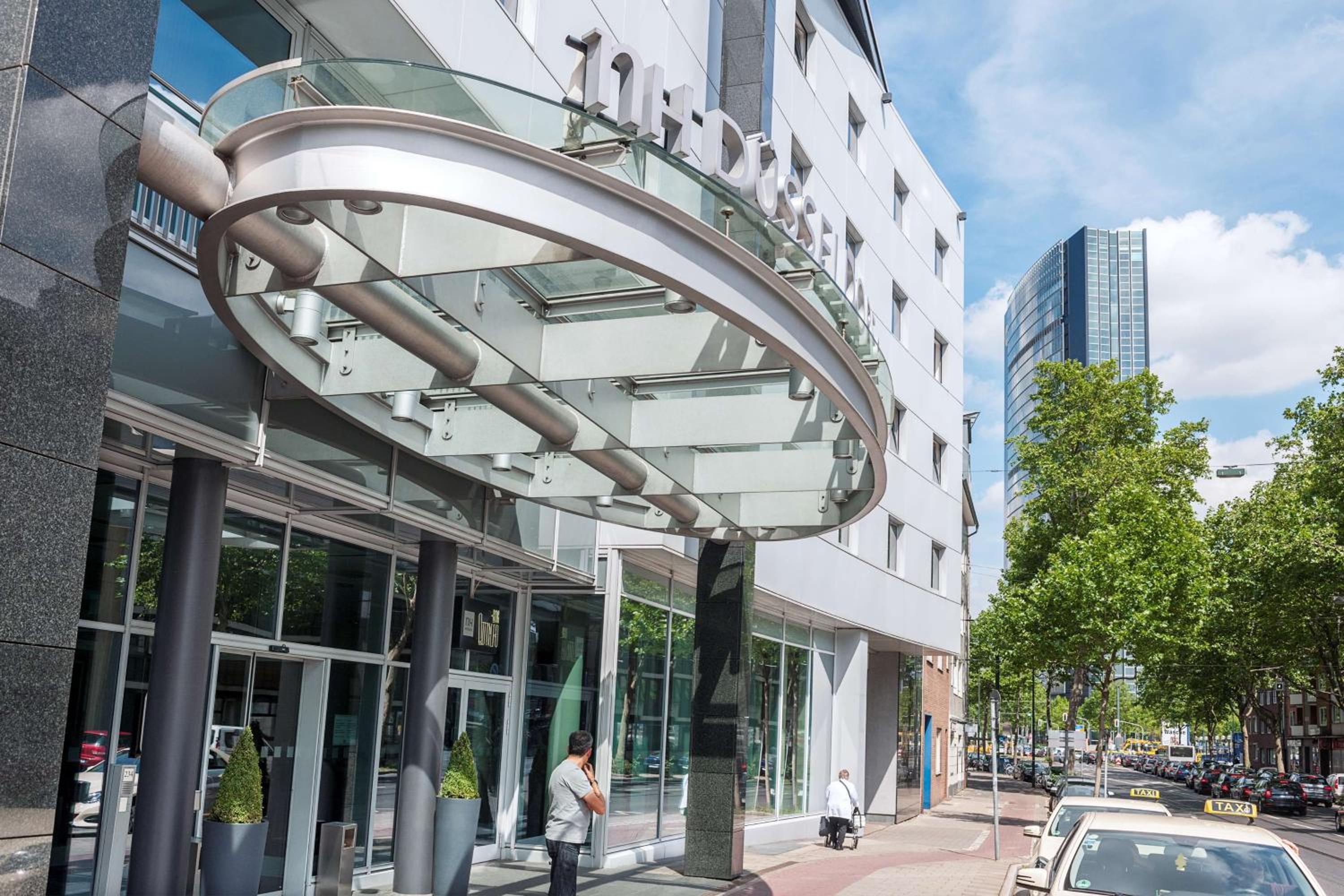 Hotel NH Düsseldorf City Nord - Image 1