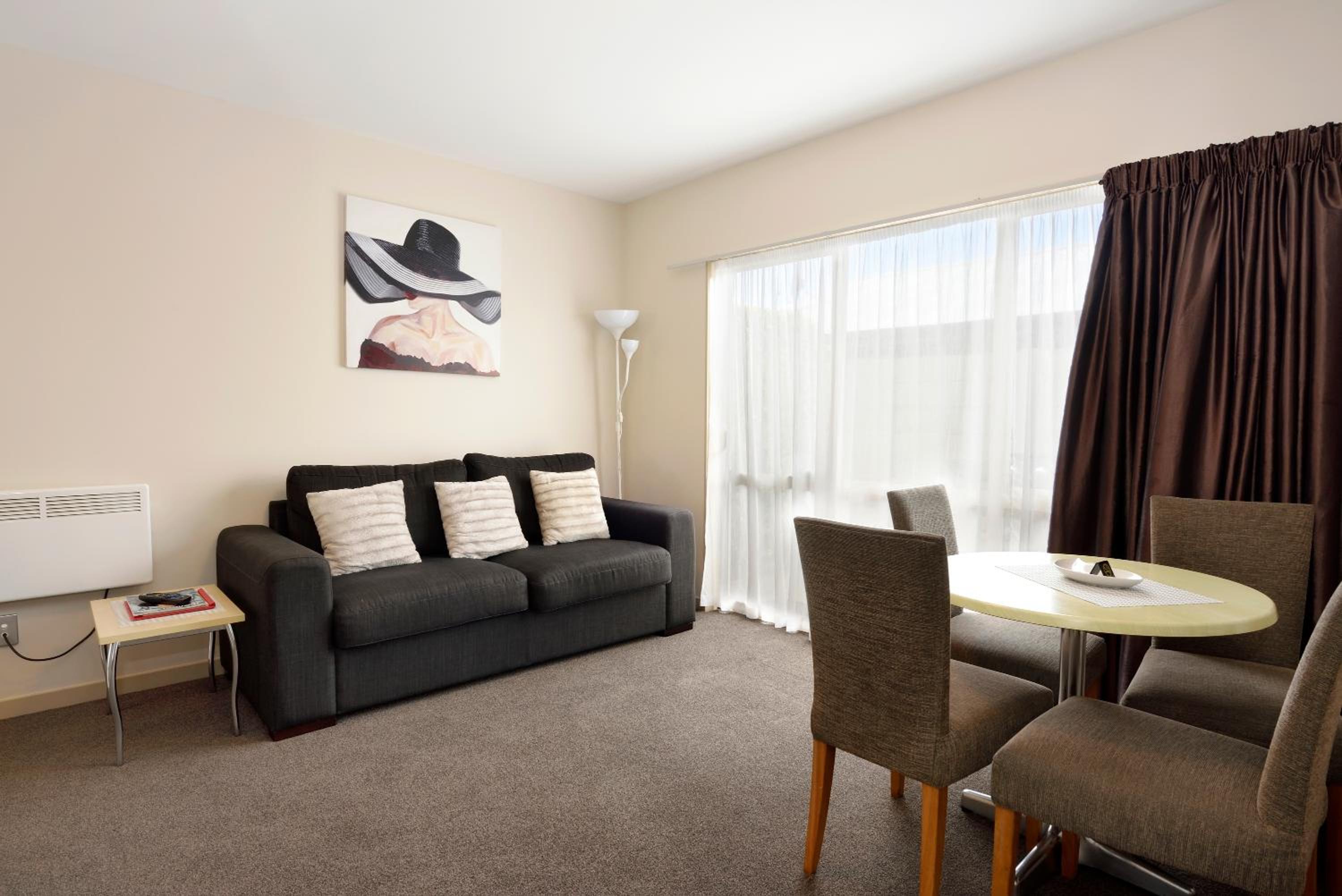 171 On High Motel