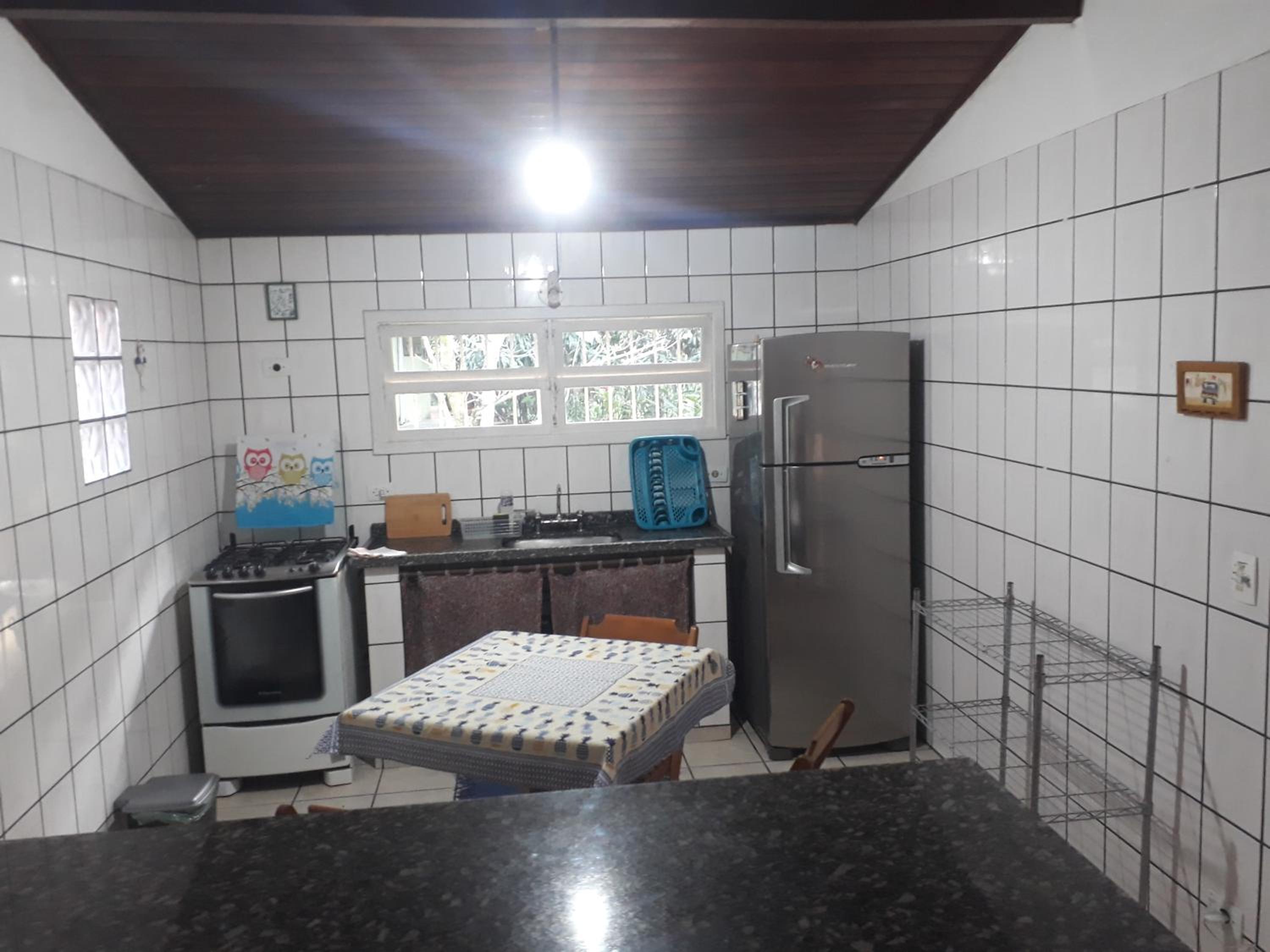 Aconchego 3 dorms, piscina, churrasq em Condomínio Fechado