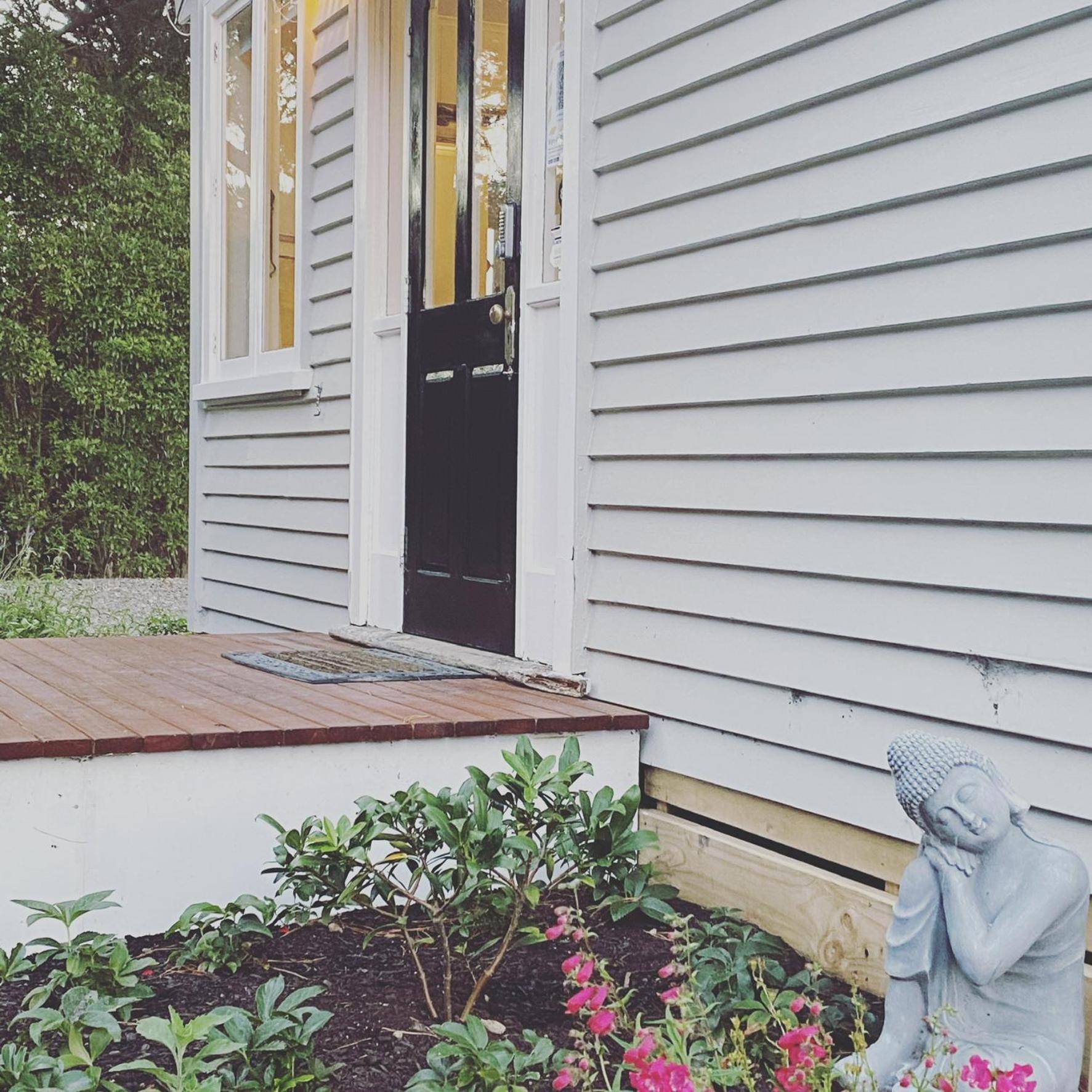 Ohariu Farm Cottage
