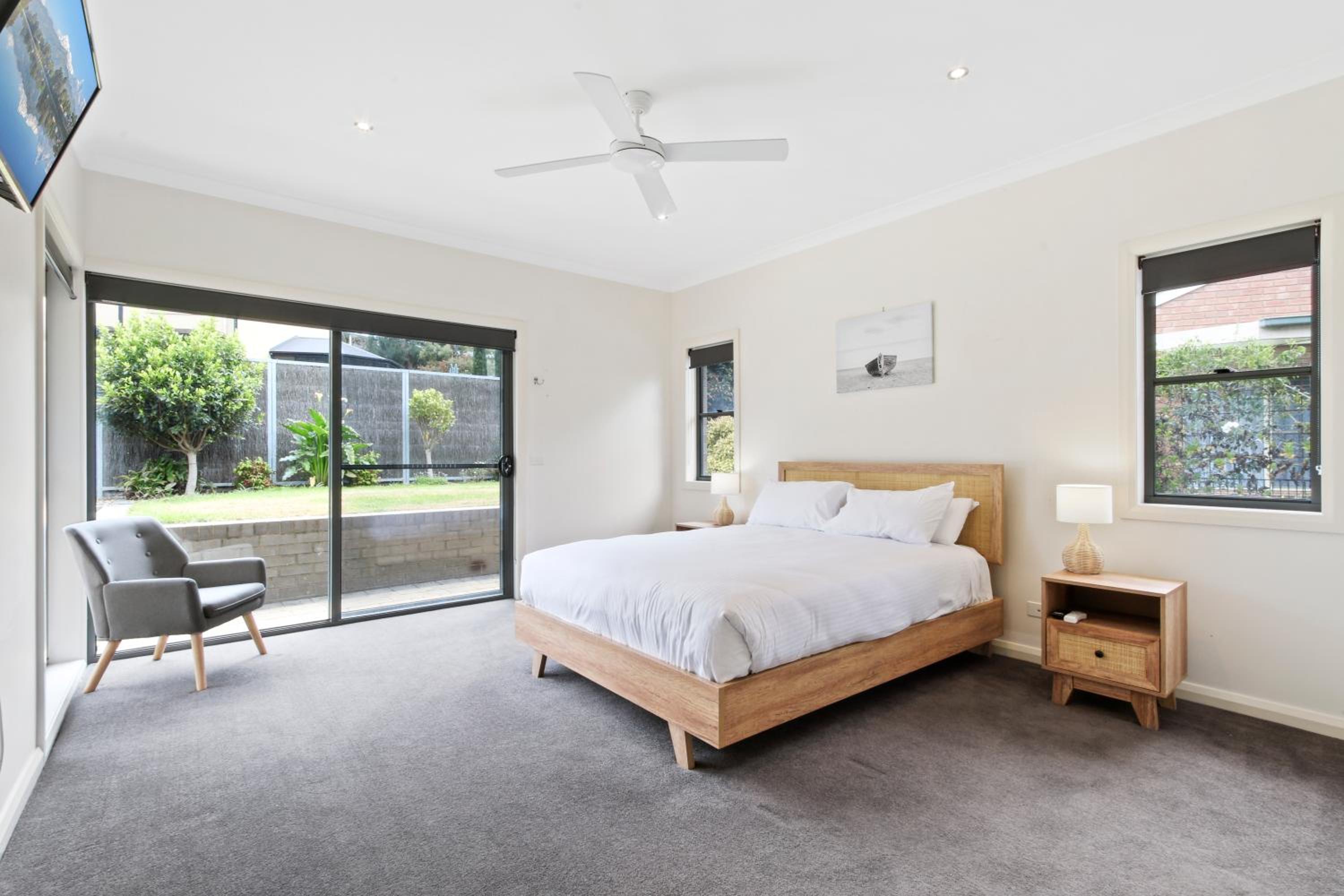 Stirling Escape - Spacious Family Retreat