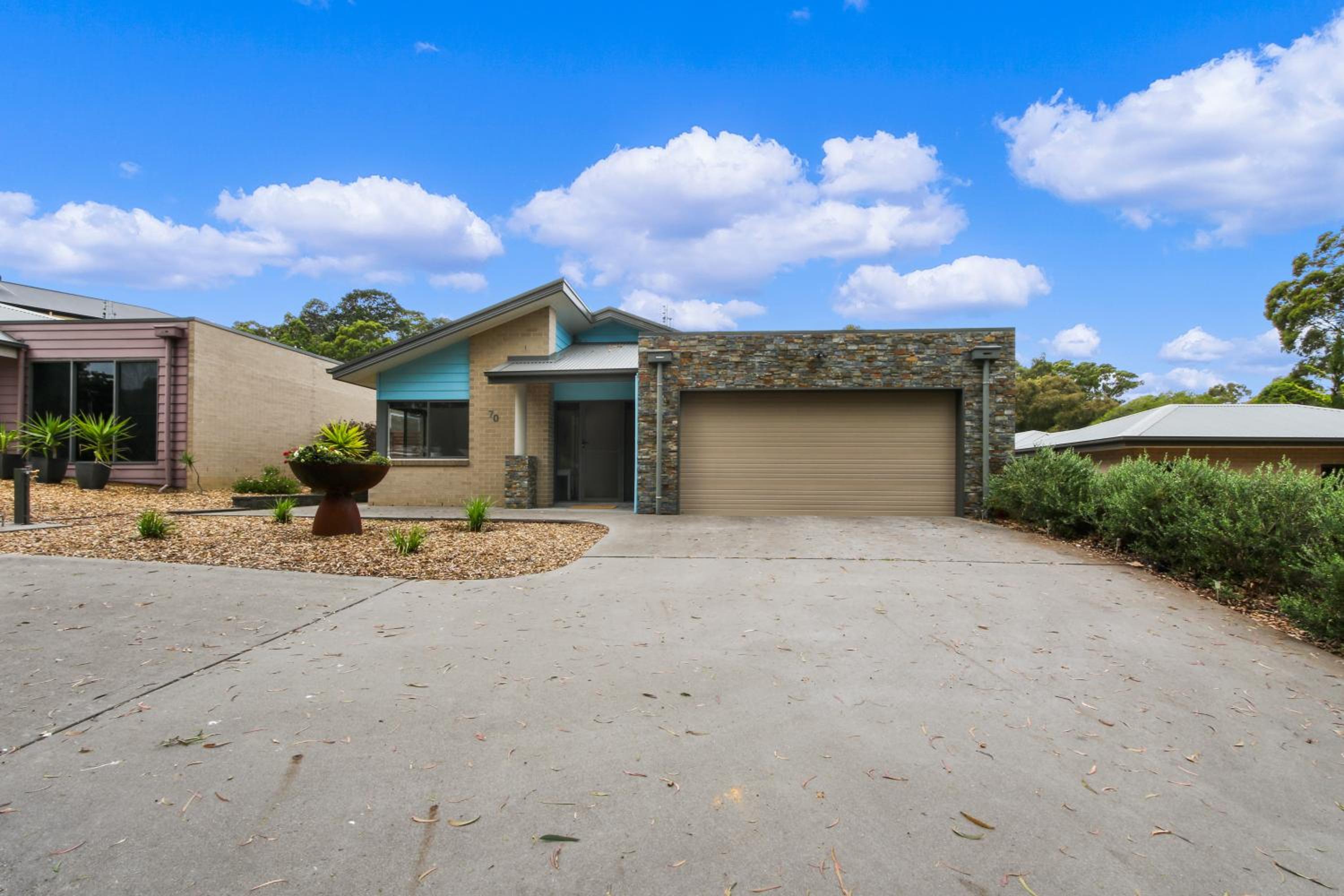 Stirling Escape - Spacious Family Retreat