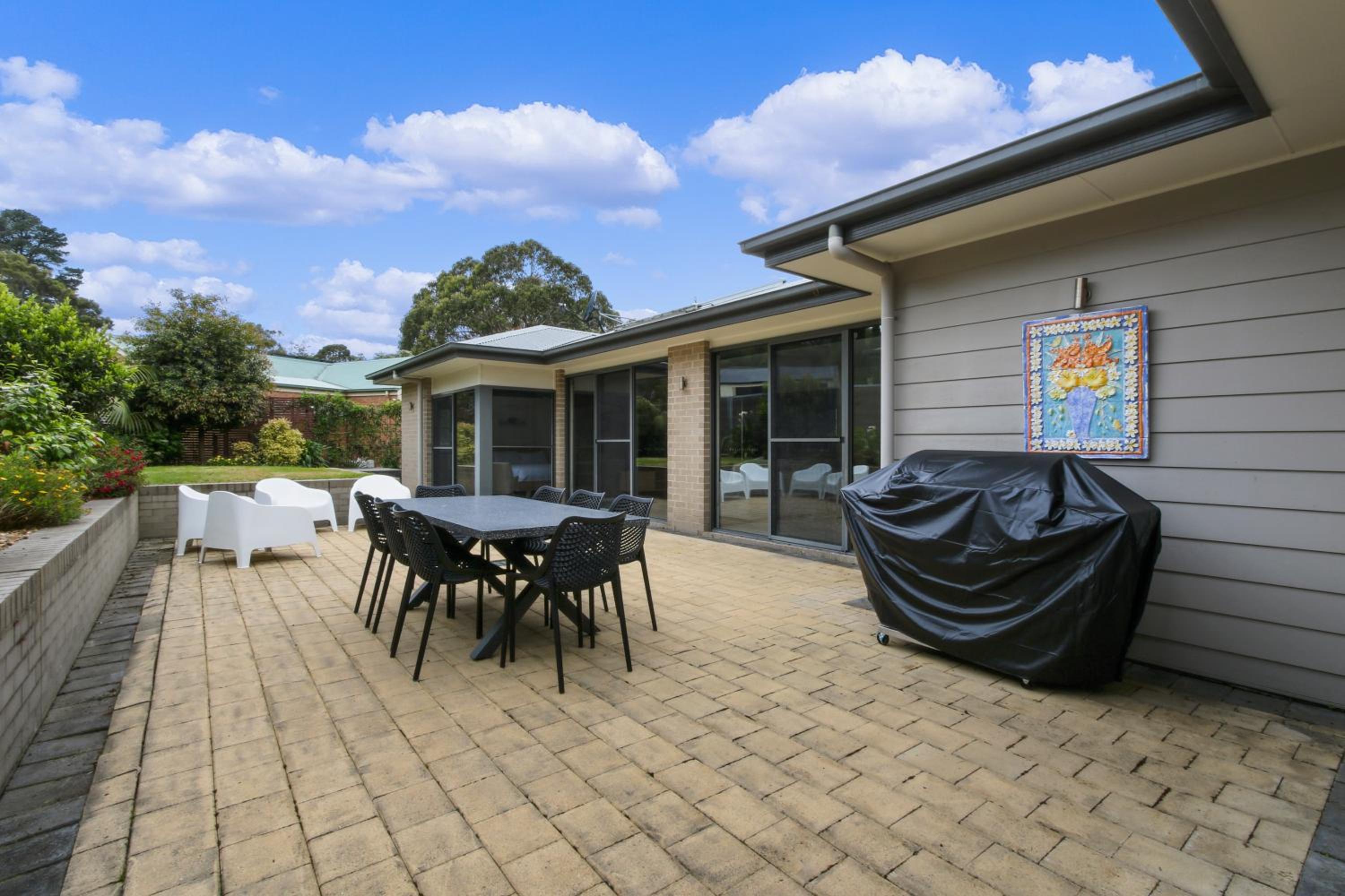 Stirling Escape - Spacious Family Retreat