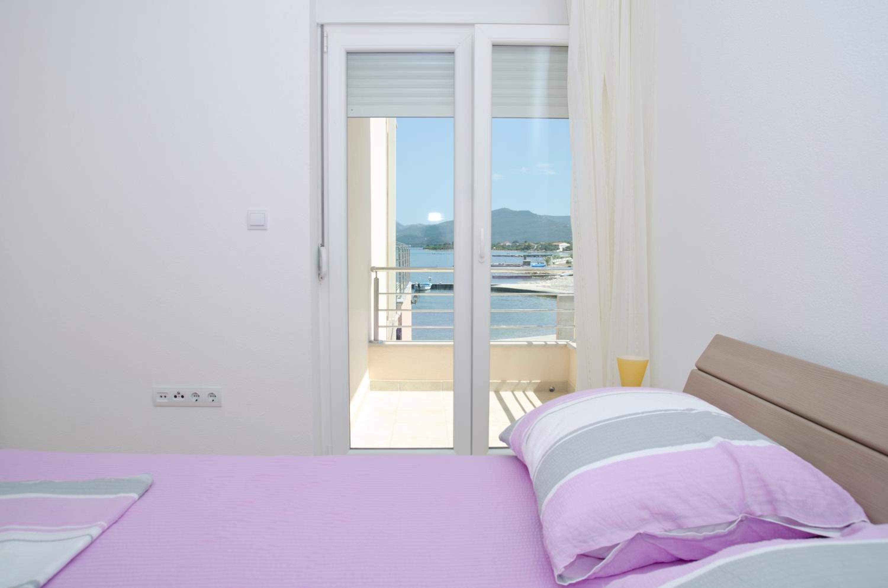 Apartments Deak
