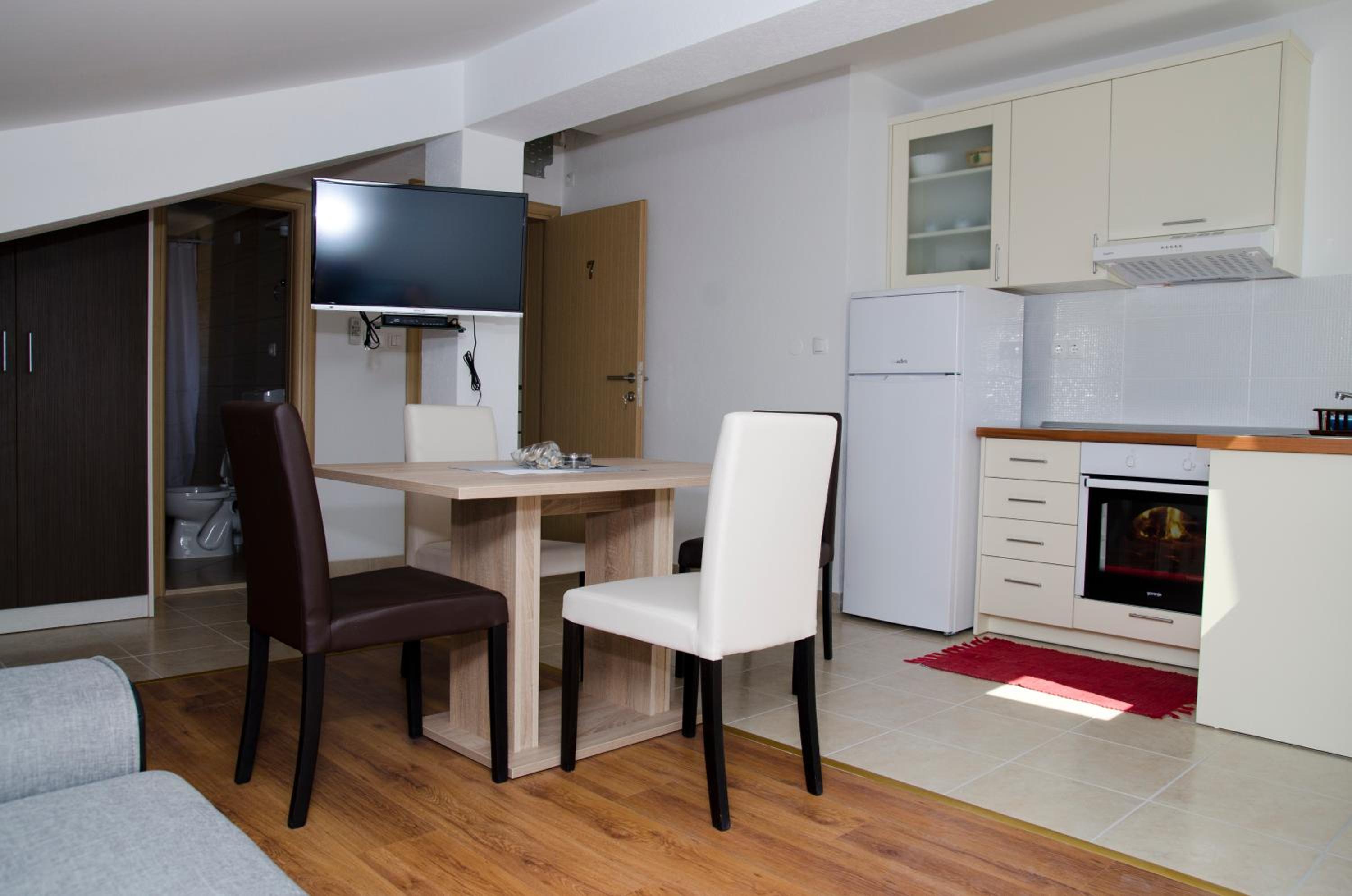 Apartments Deak