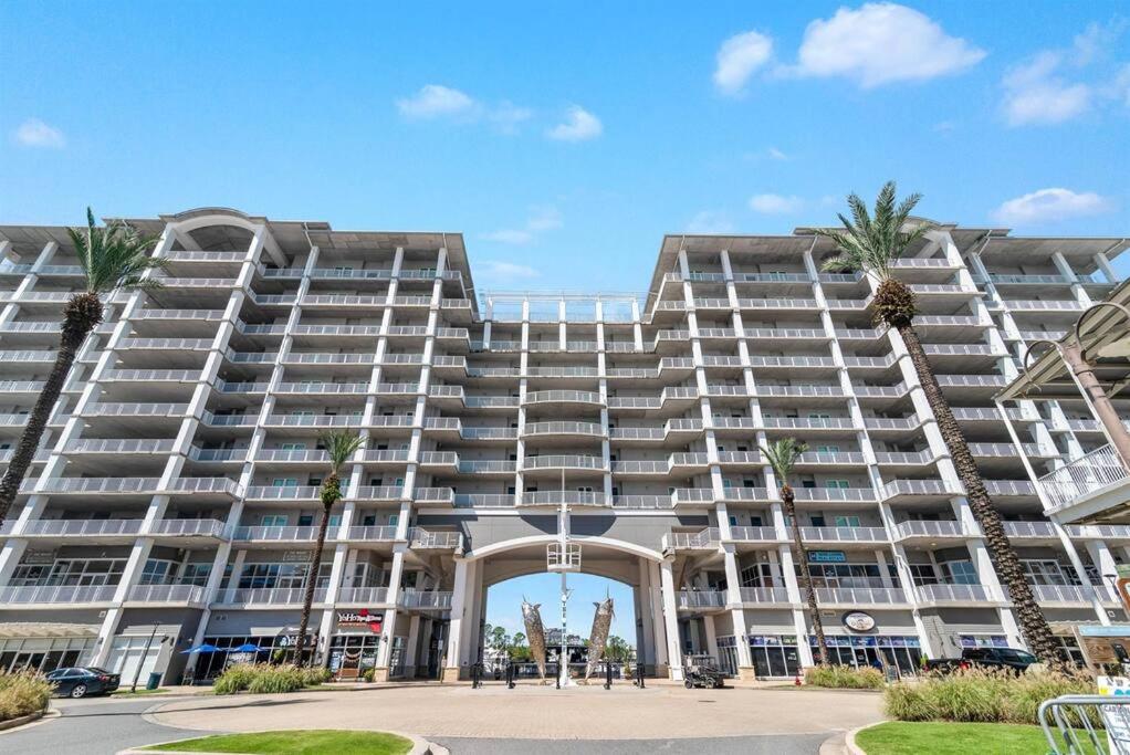 Hotel The Wharf Condo with OASIS pool! - Image 1