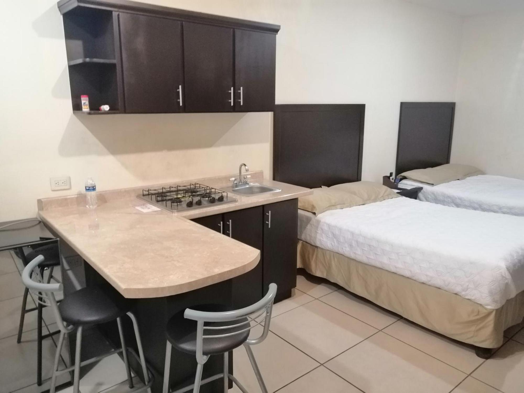 Hgen Rooms & Suites