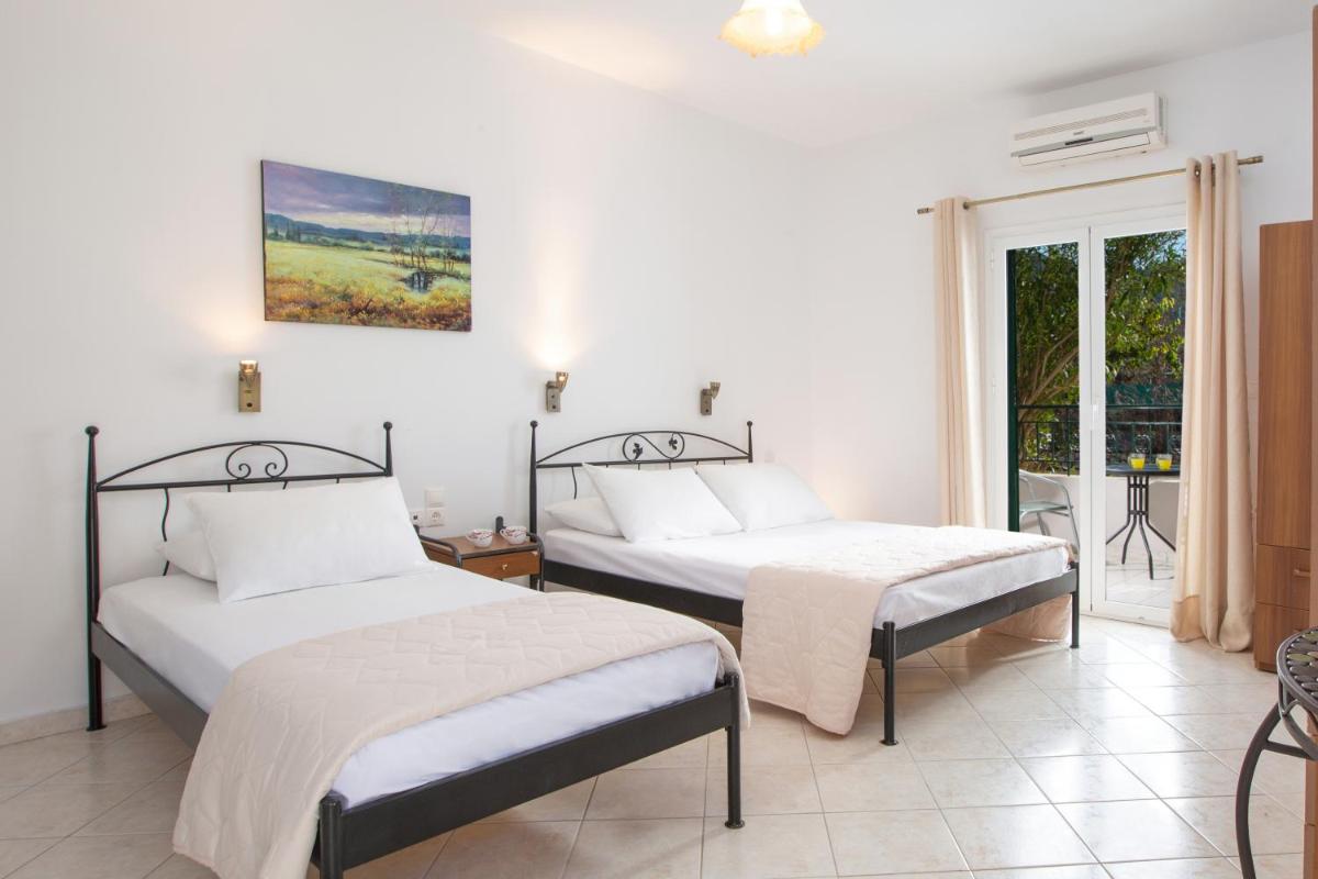 Spacious Studios Lefkada Mountain View Near Beach view 4