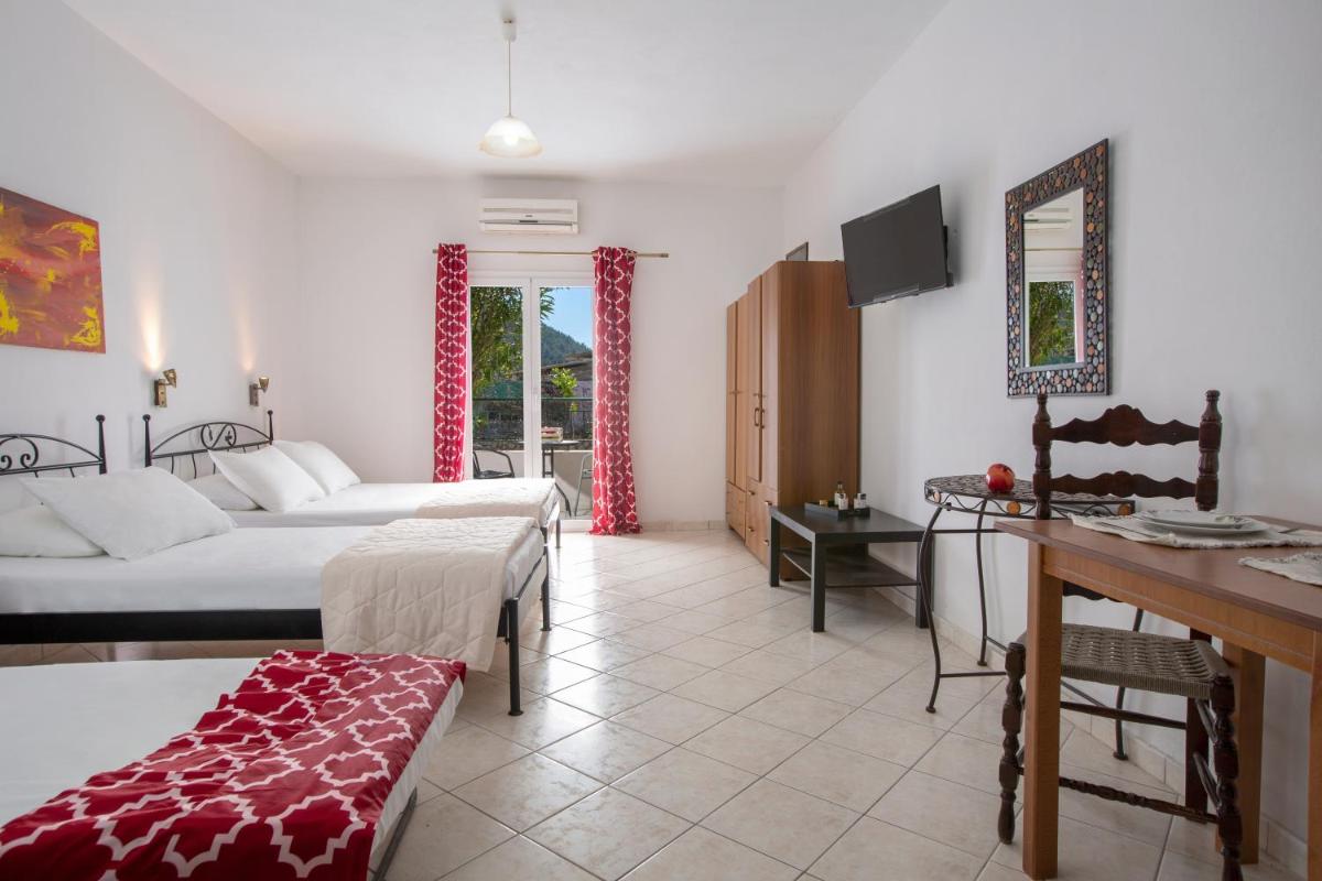 Spacious Studios Lefkada Mountain View Near Beach view 3