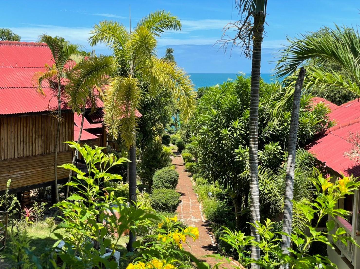 Bounty Resort