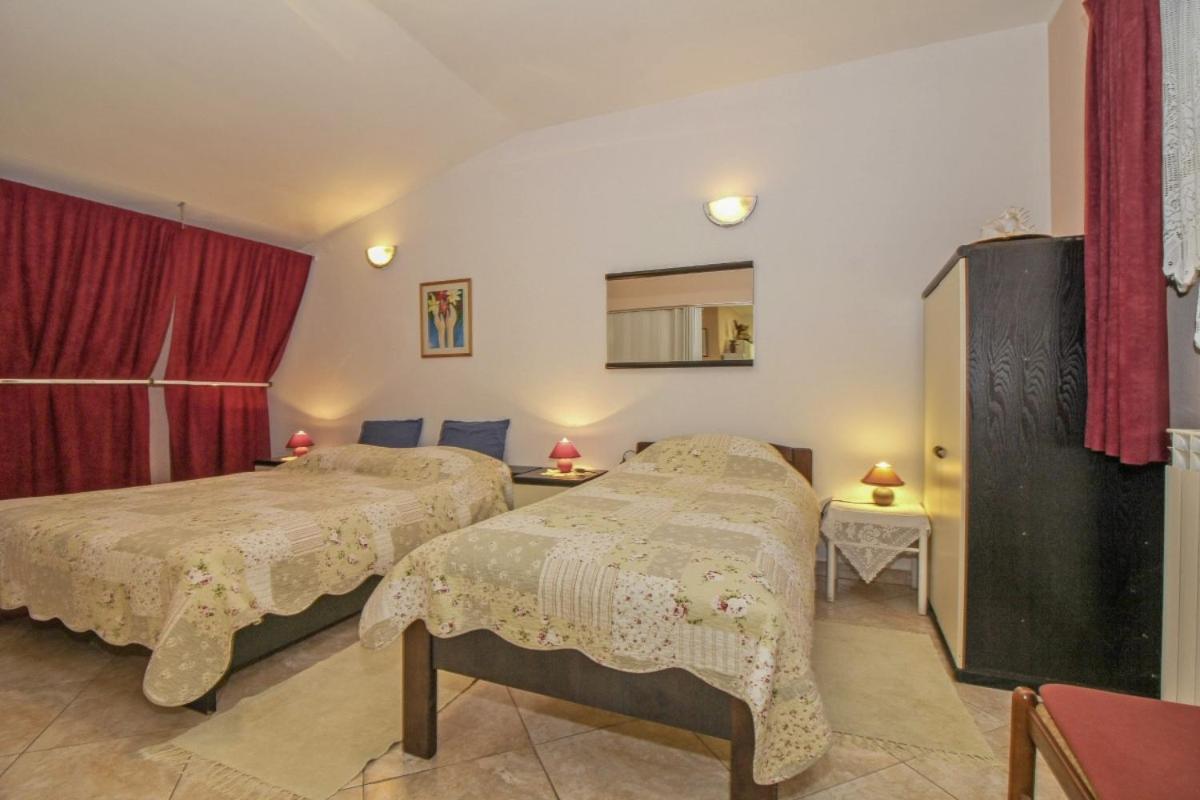 Dalibor in Jakačići - Haus für 2-4 Personen view 2