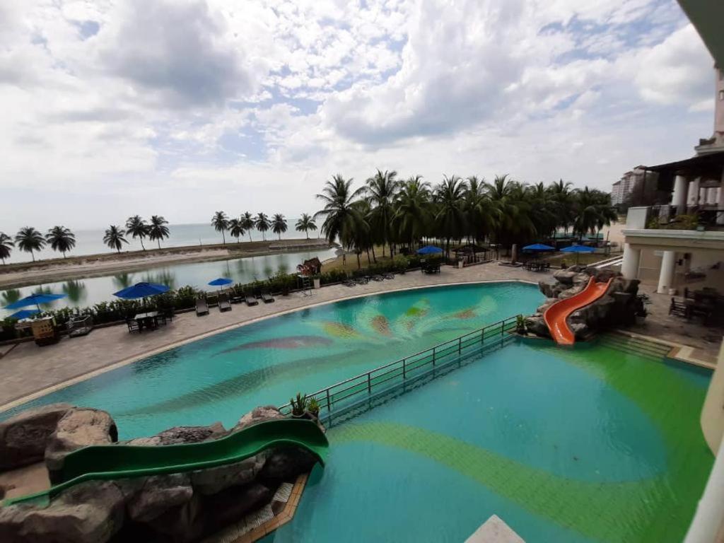 Port Dickson PD Beach Front Homestay photo 7