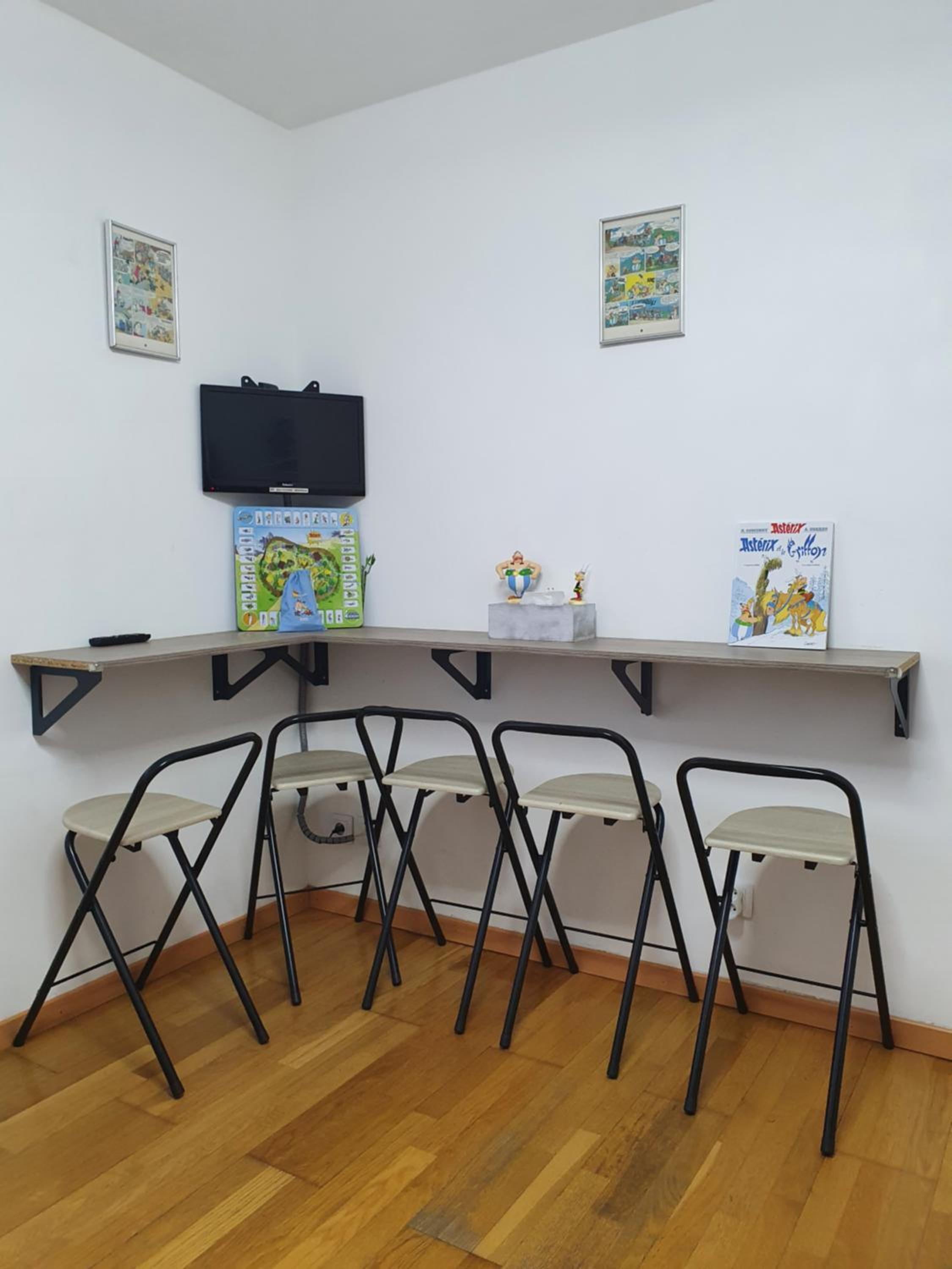 Photo 8