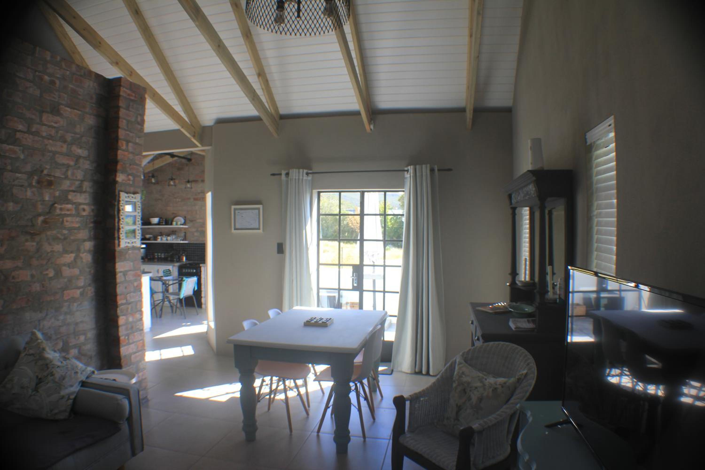 Pecan Tree Cottage view 5