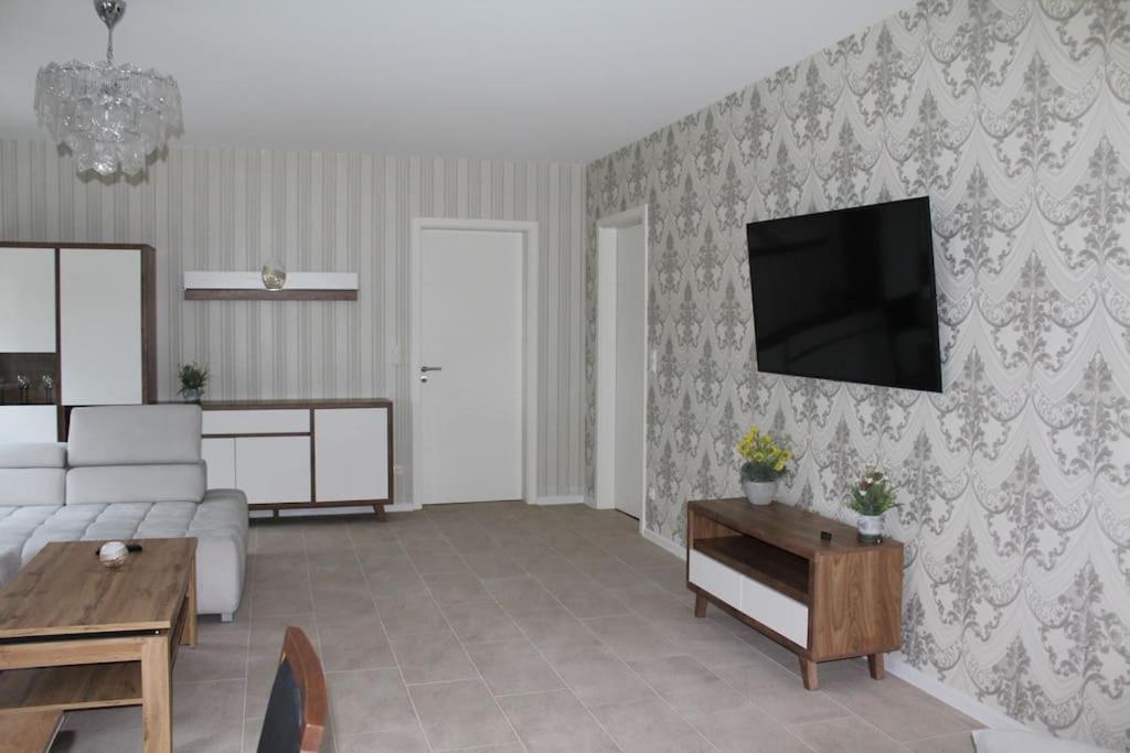 Ostsee-Luxus-Ferienwohnung Sanitz view 4