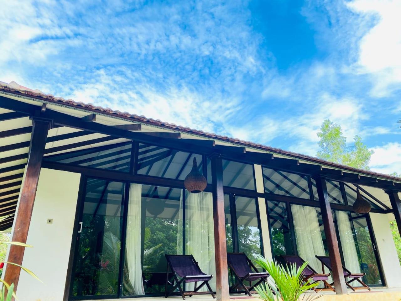 Neem Jay Beach Resort
