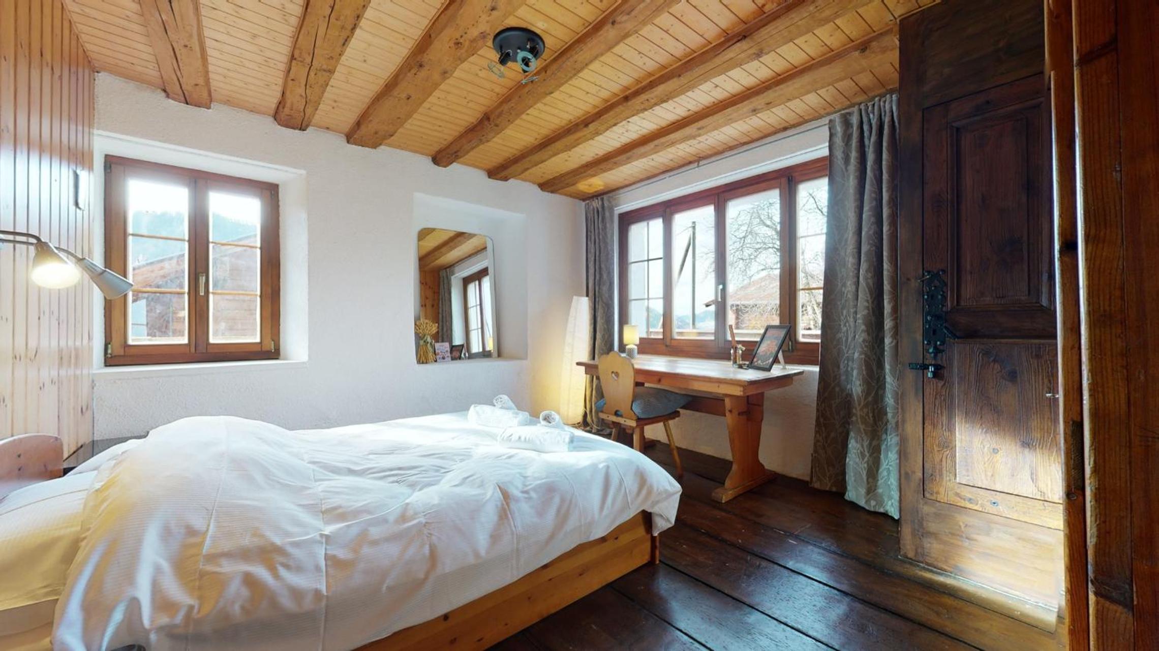 Les Hirondelles, cosy apartment with a magnificent view on the mountains