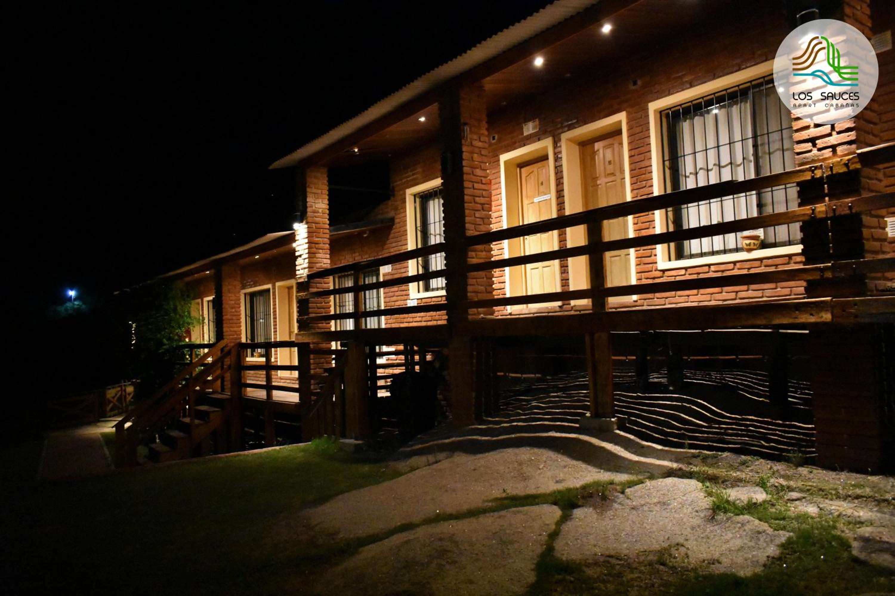 APART CABAÑAS LOS SAUCES