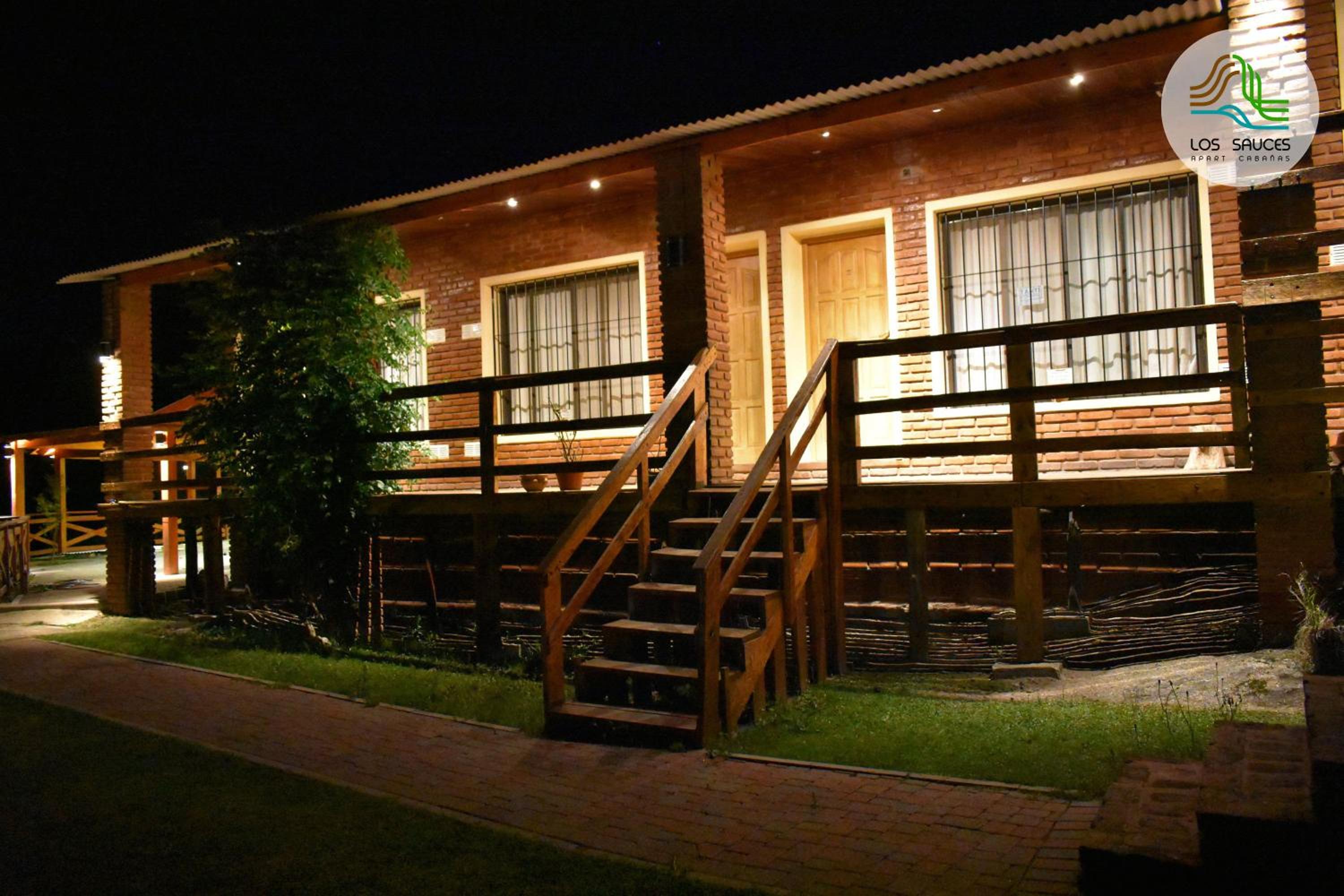 APART CABAÑAS LOS SAUCES