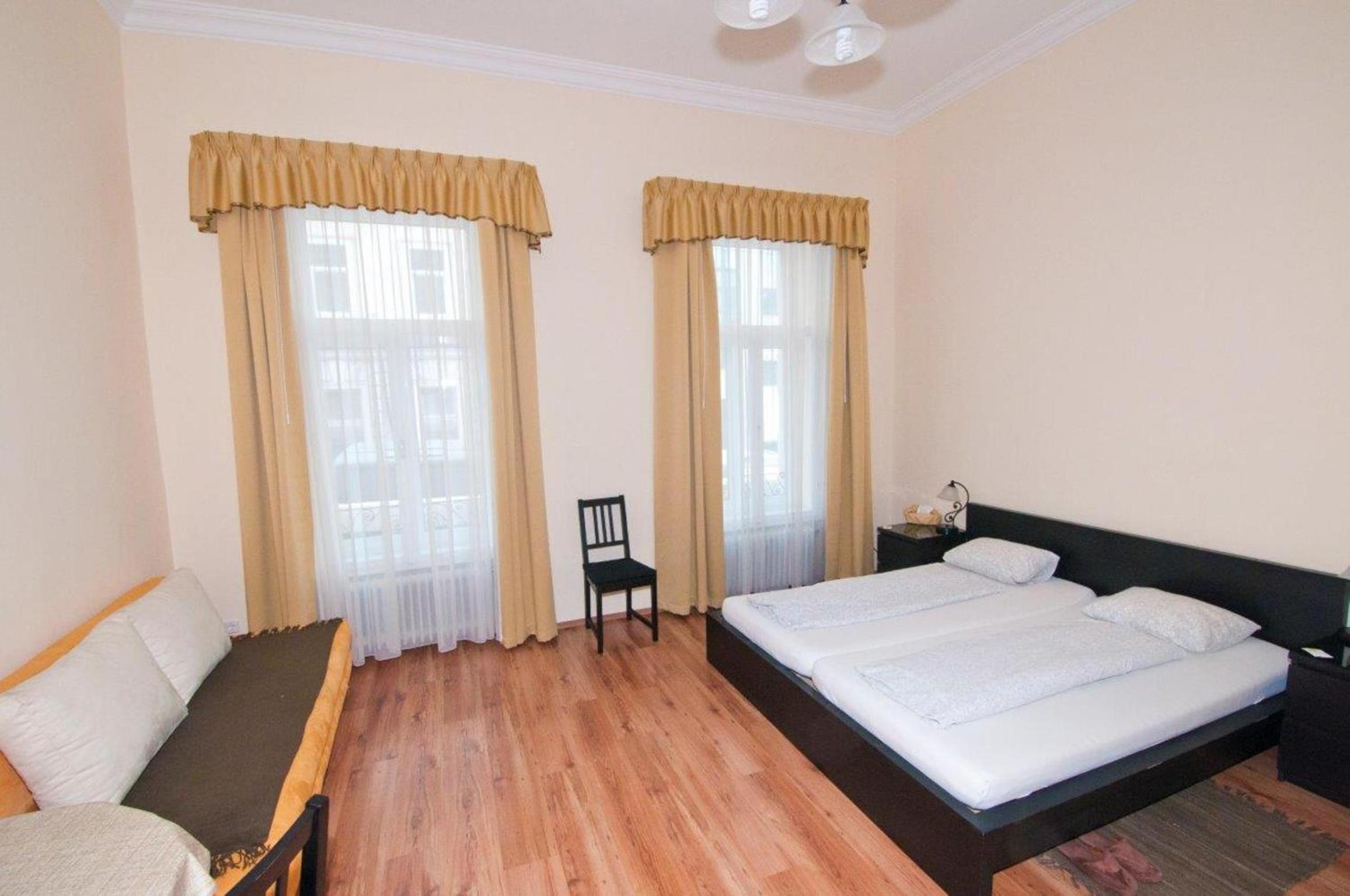 K+T Boardinghouse