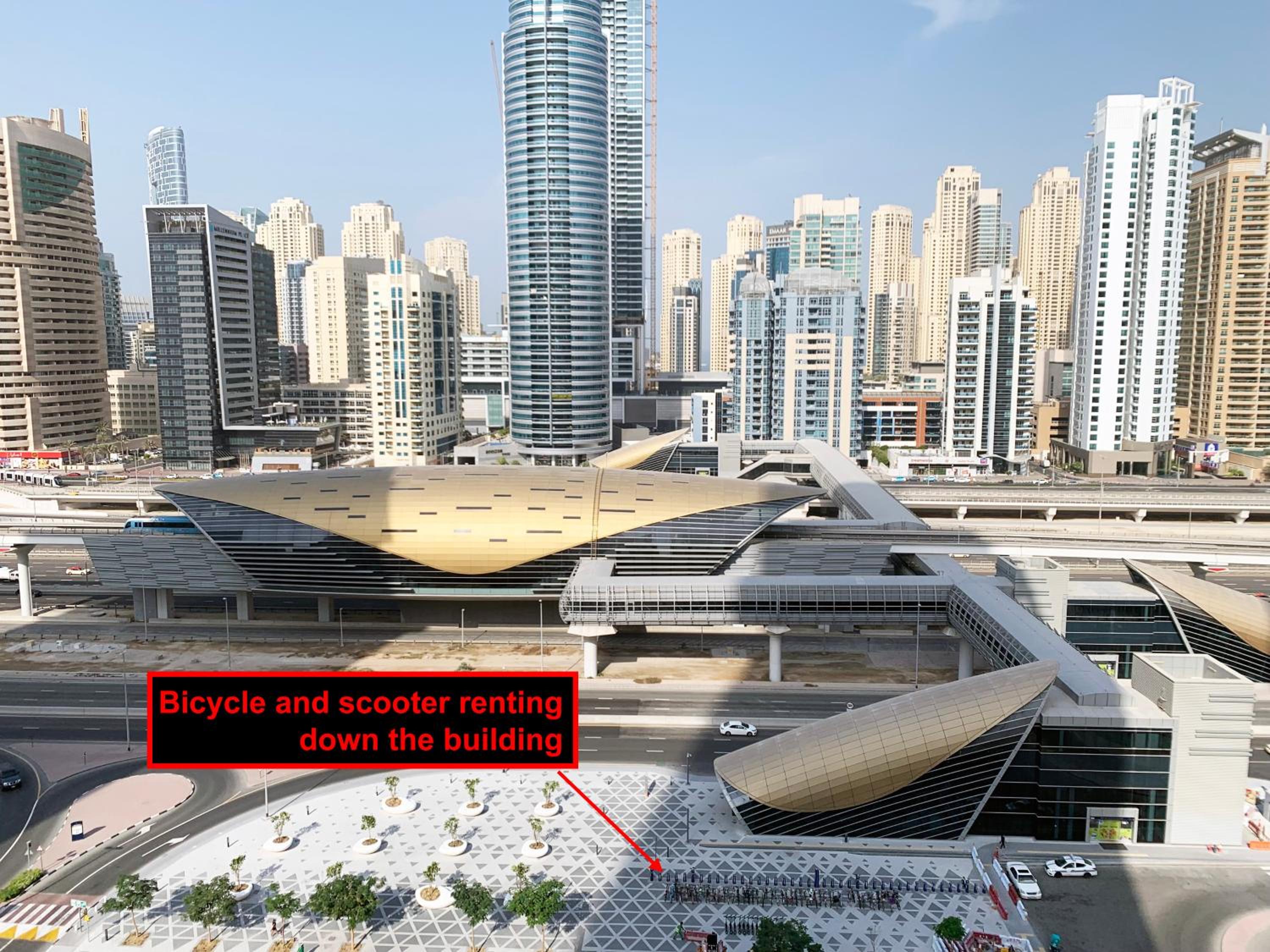Luxury new apartment on the metro, facing Dubai marina.