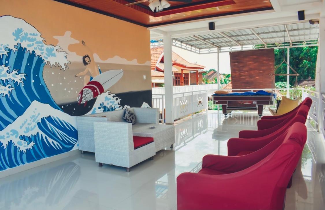 lounge