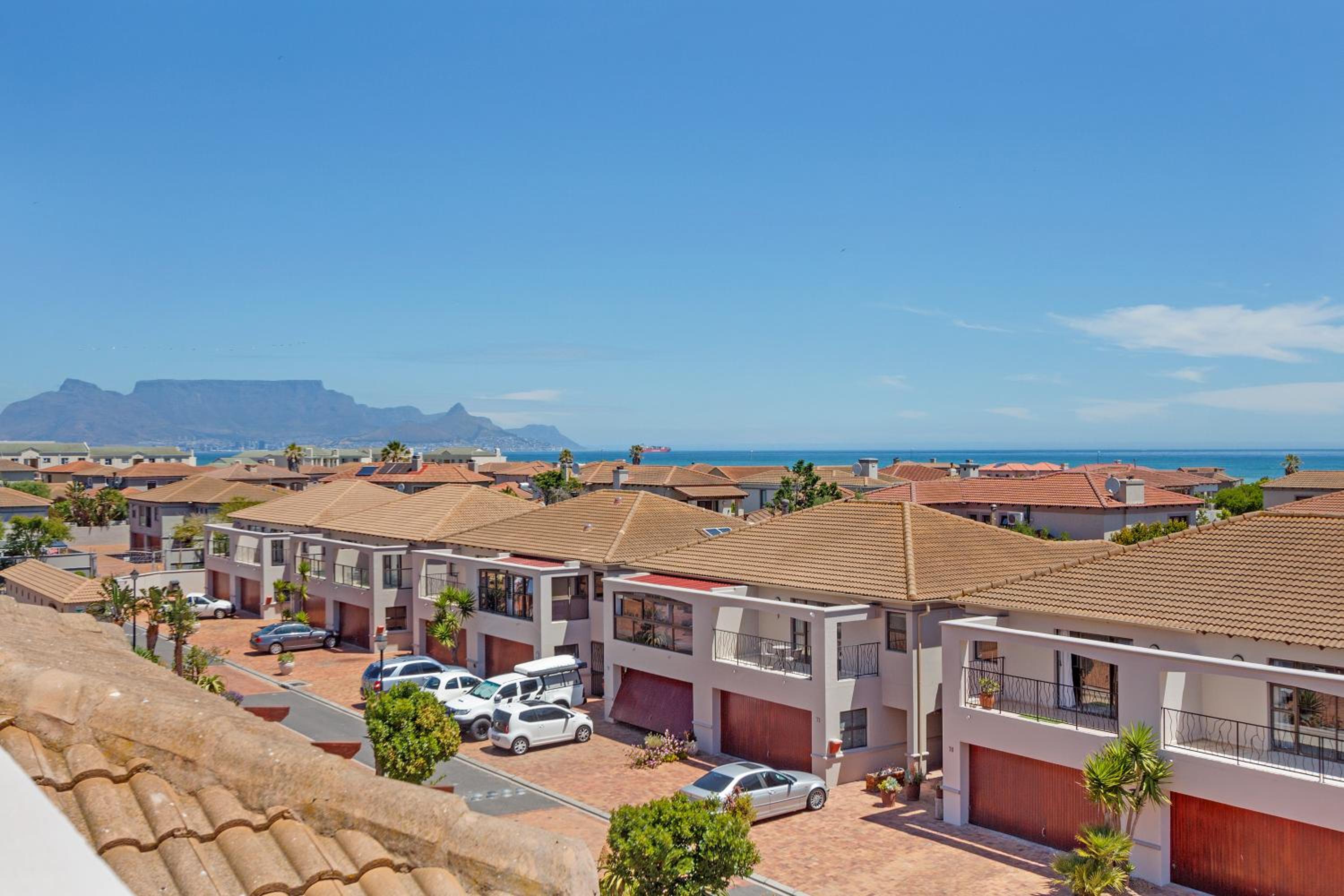 35 Island View by Host Agents view 4