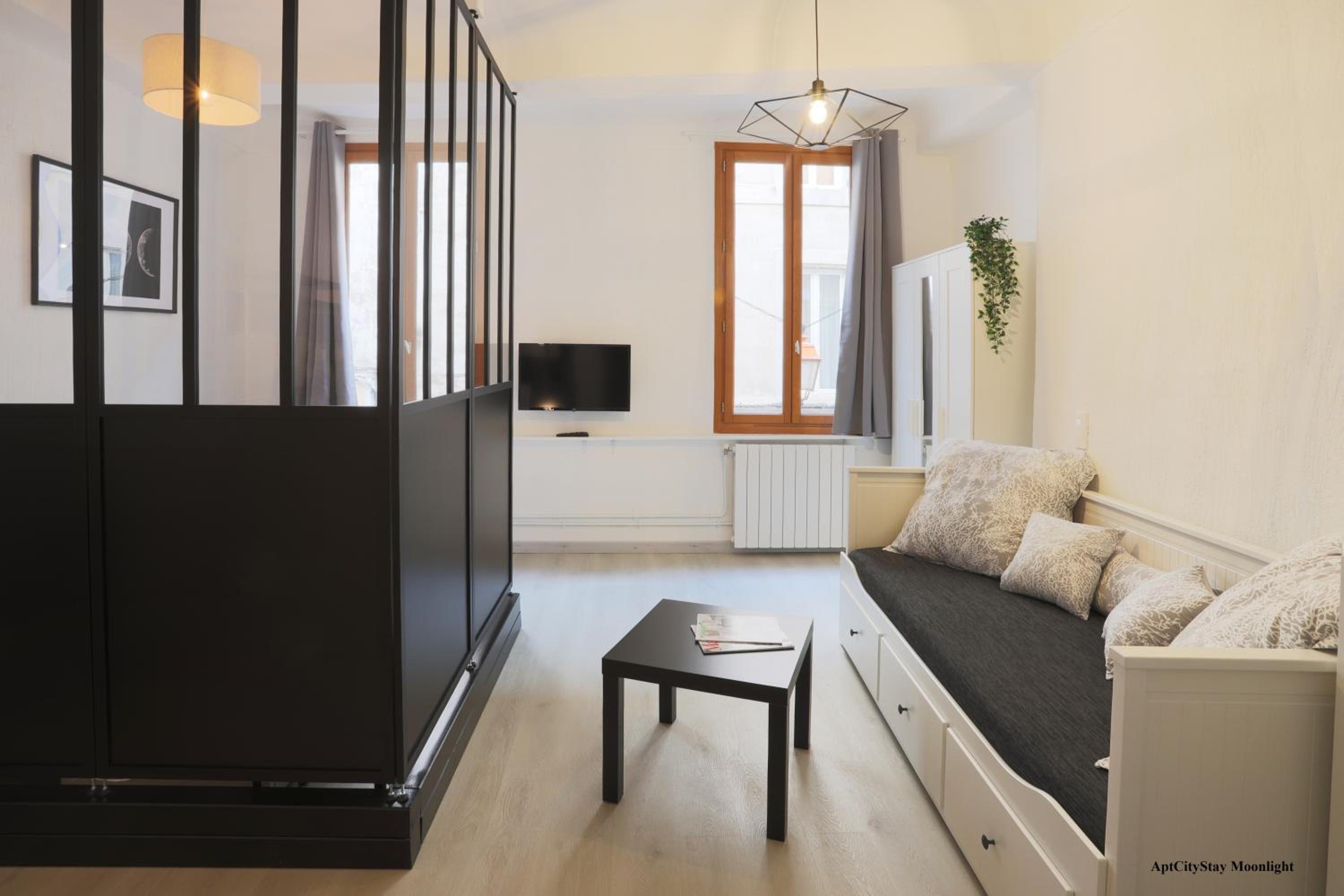 AptCityStay view 4
