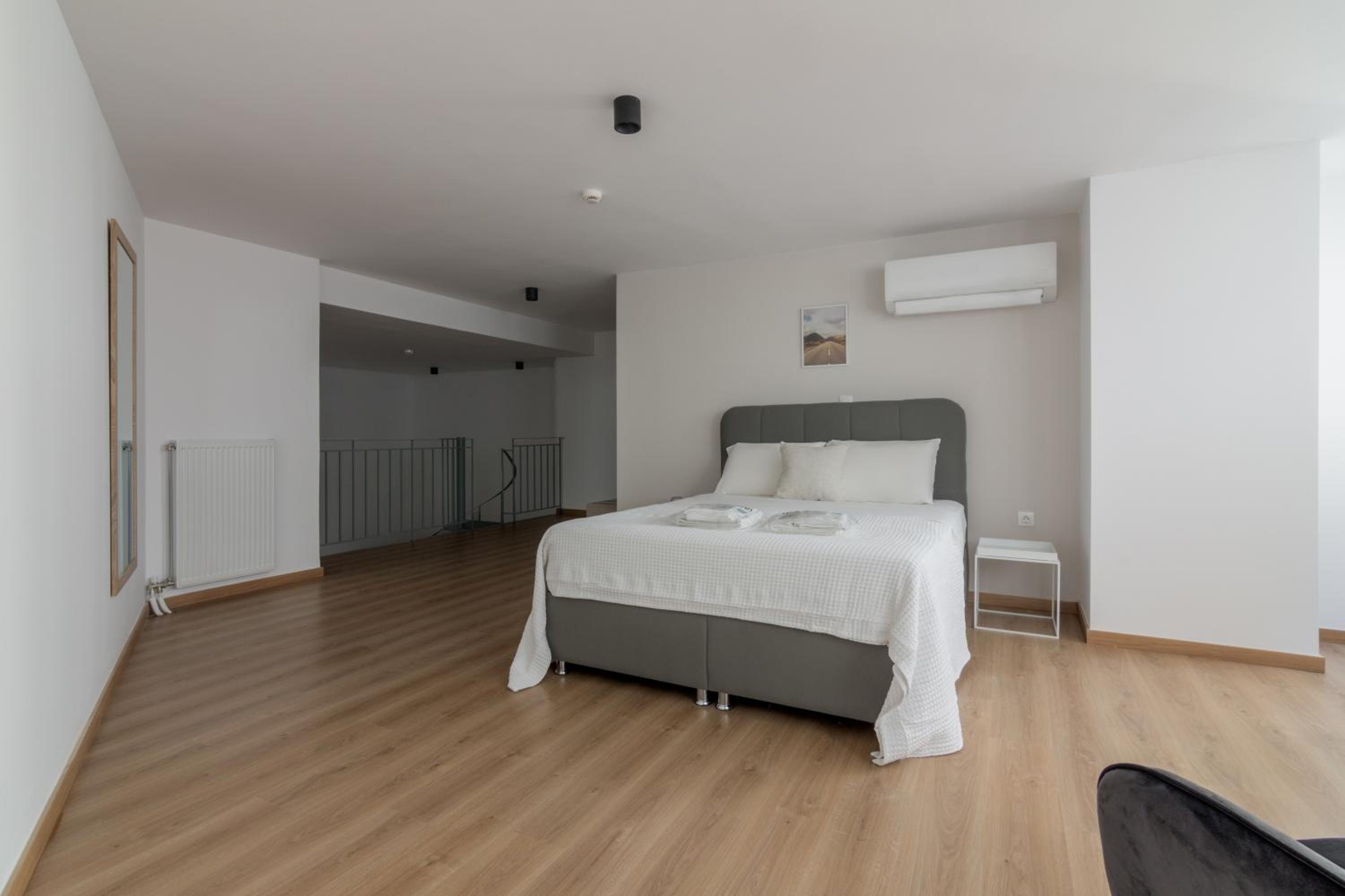 Leochares Lifestyle Apartments - Self check-in