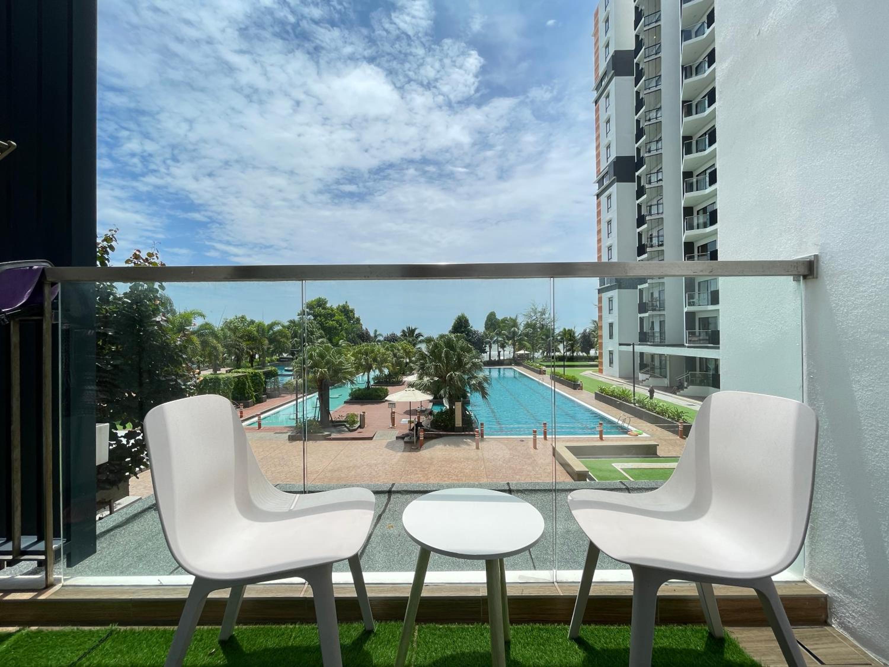 Timurbay Seafront Residence 2 Bedroom 2 Bathroom Unit photo 7