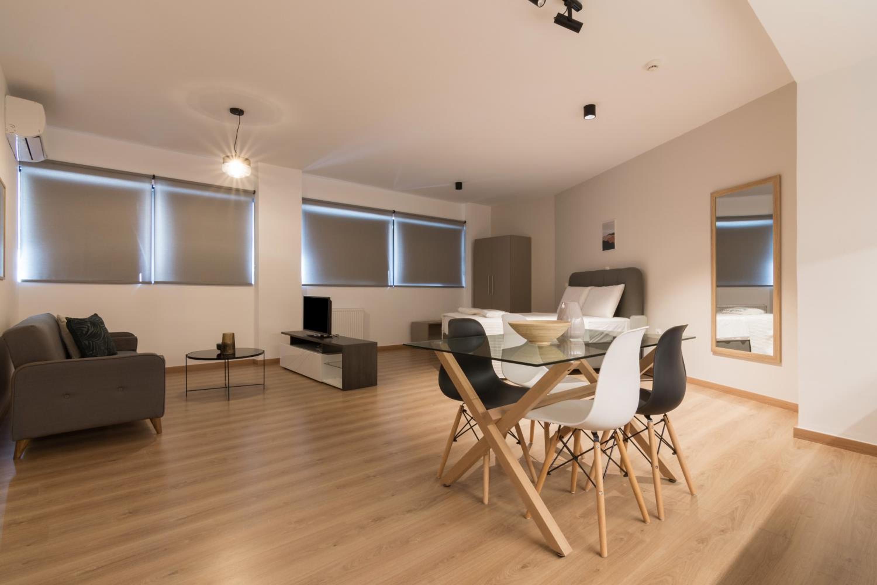 Leochares Lifestyle Apartments - Self check-in