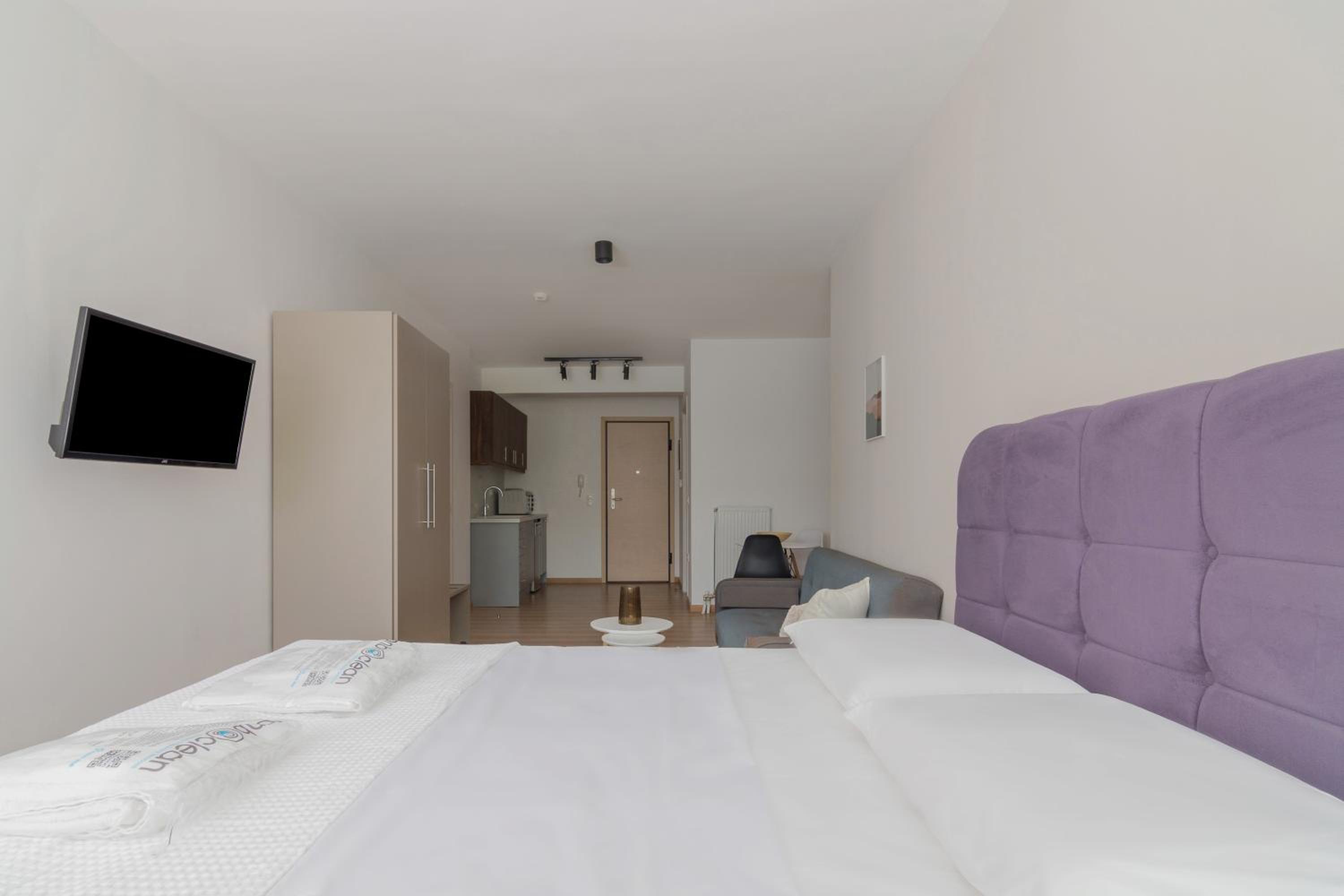 Leochares Lifestyle Apartments - Self check-in