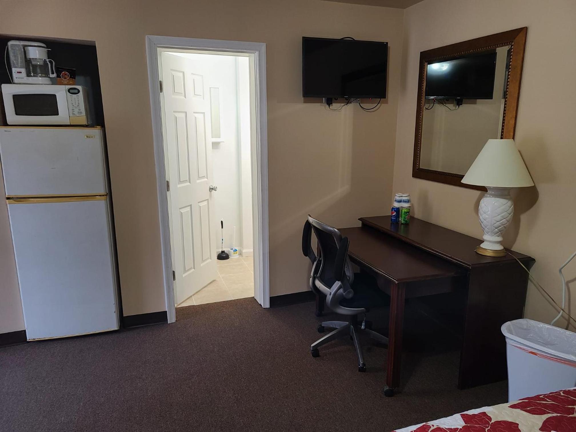 Clarysville Motel view 5