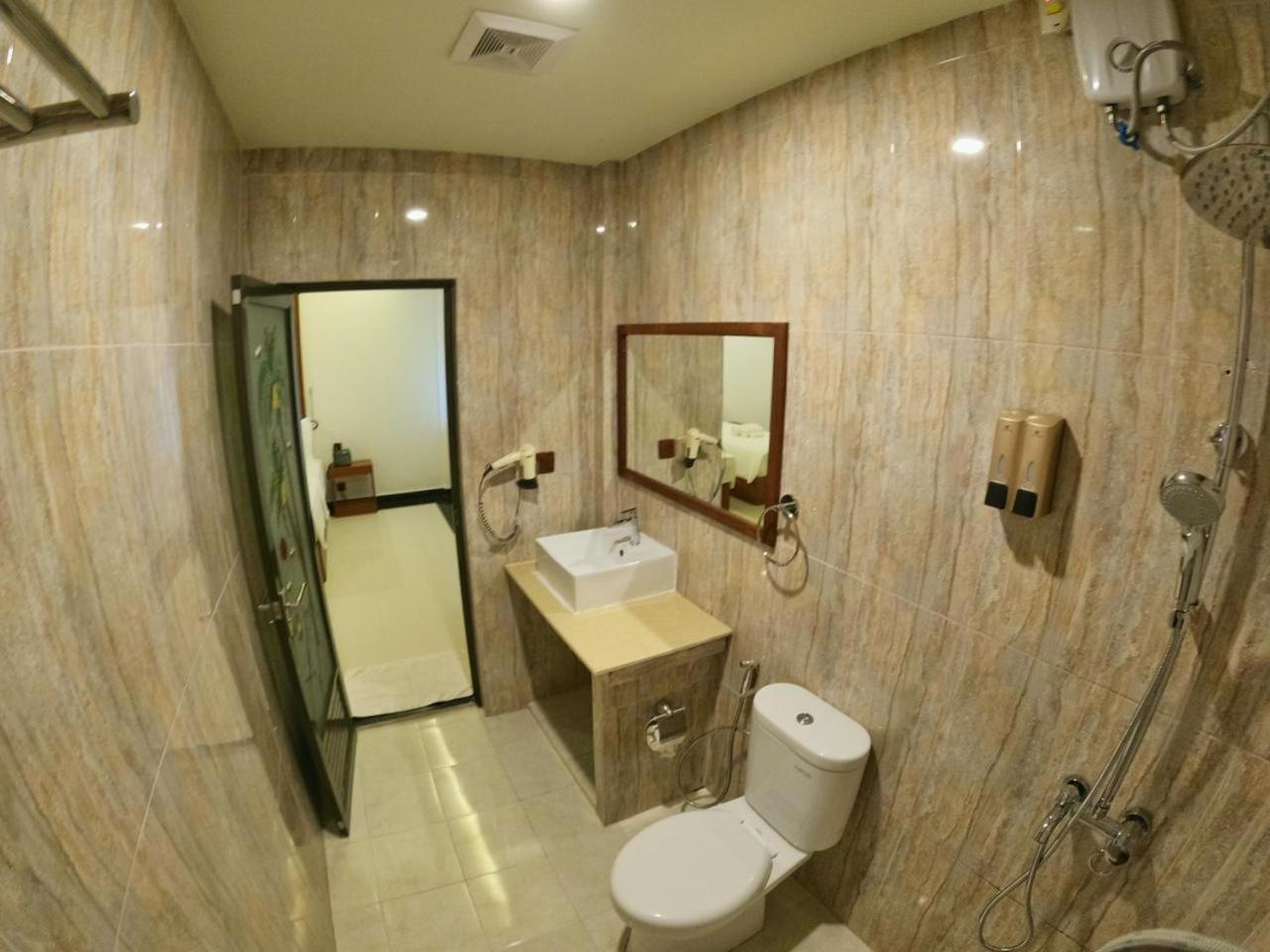 Photo 31