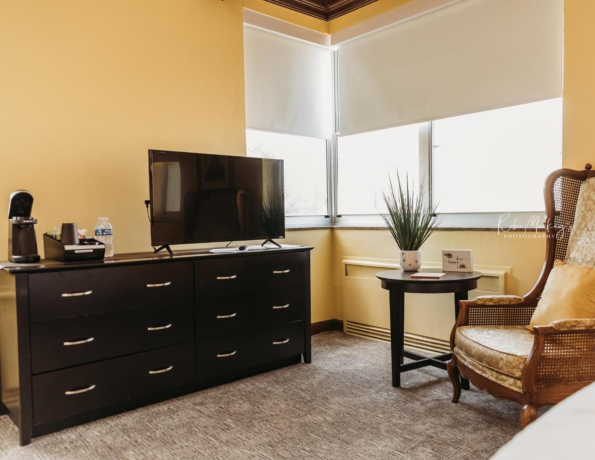 Bartlesville Vacations - Hotel Phillips - Property Image 49