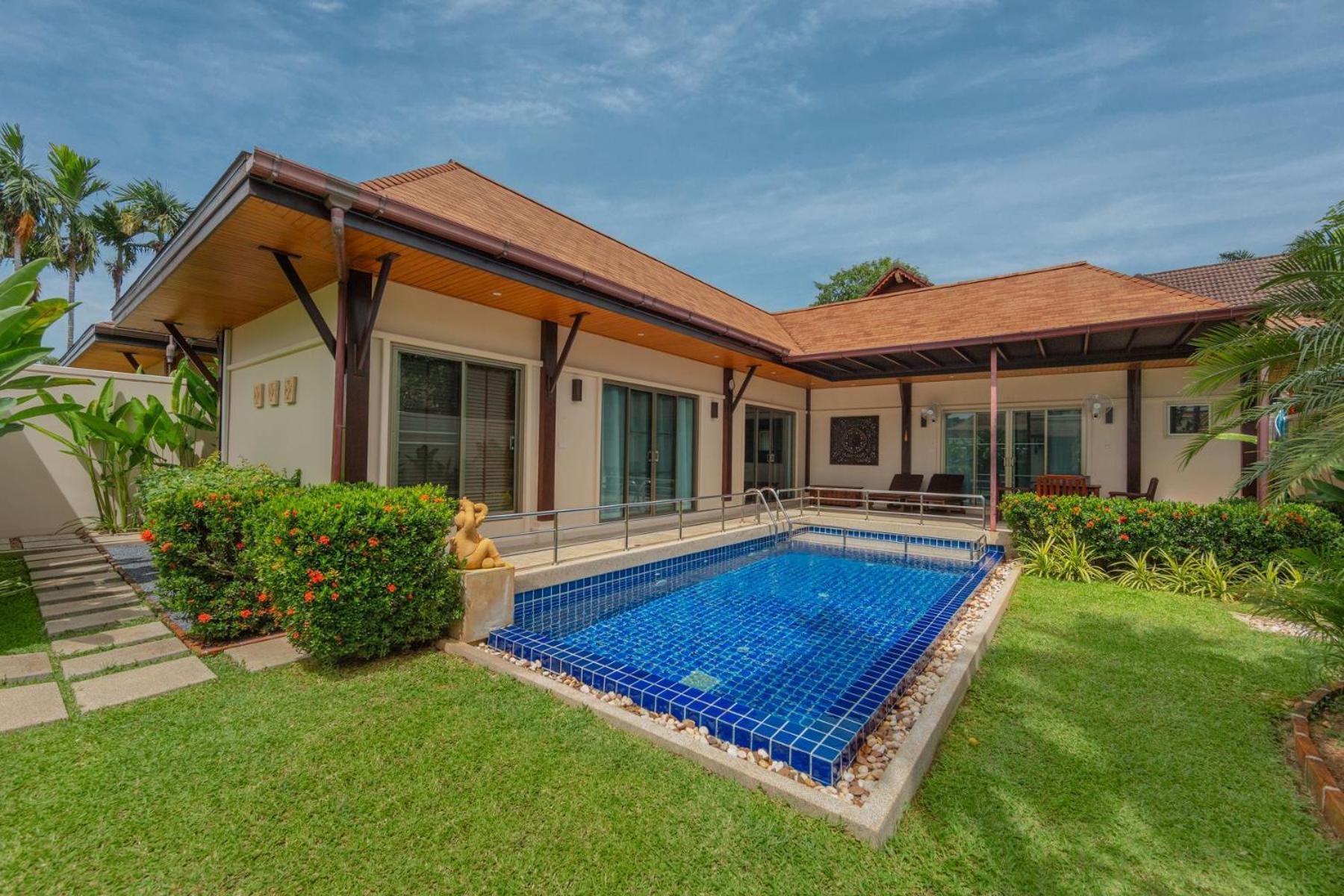 VILLA BALAI | 3 bedroom private pool villa at the popular area at Nai Harn