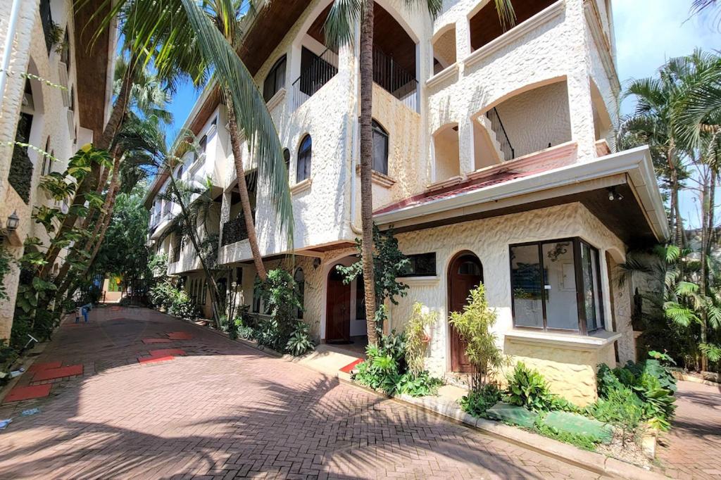 Hotel LA BUENA VIDA CONDO - Image 1