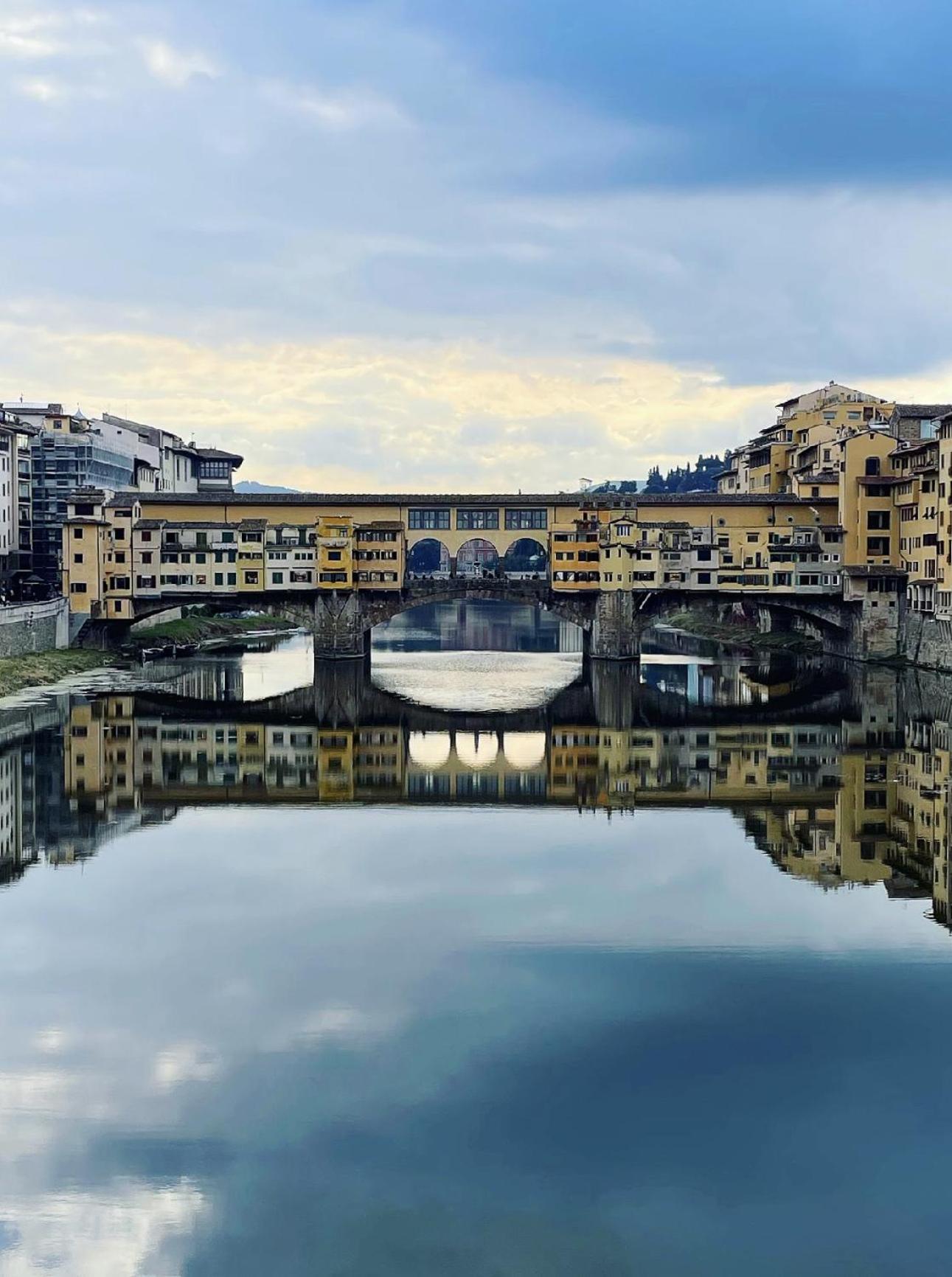 LEONARDO apartments