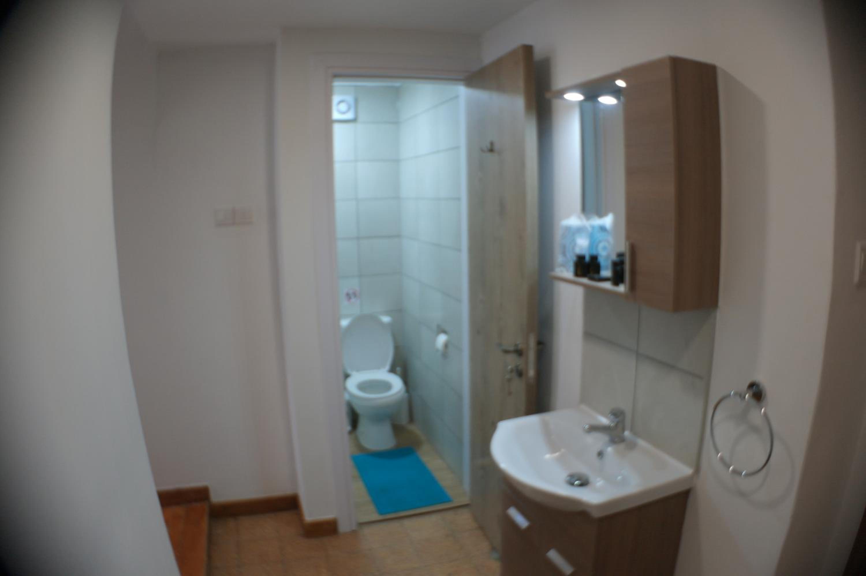 Harrys Inn Guesthouse