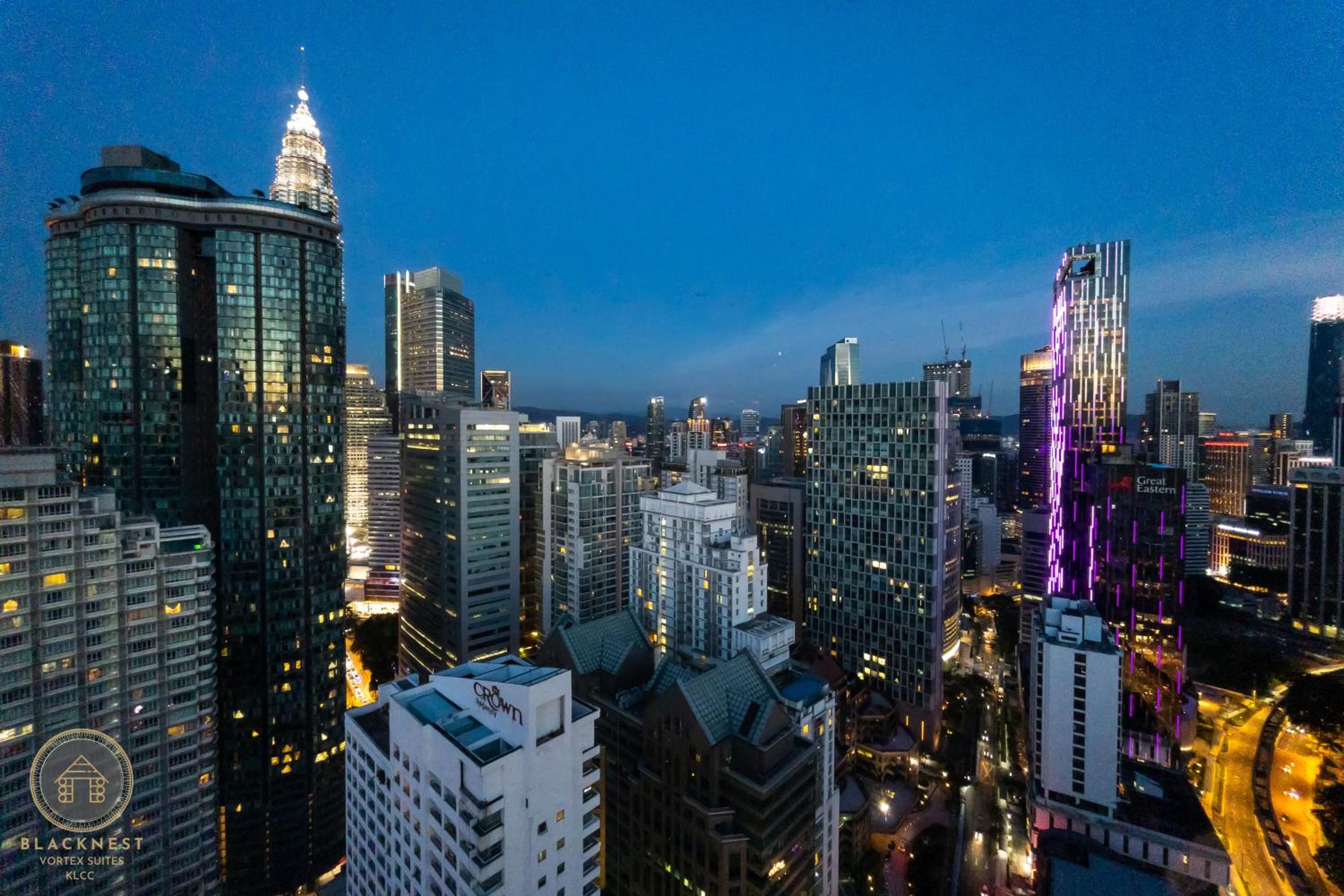 Vortex Suites KLCC by BlackNest