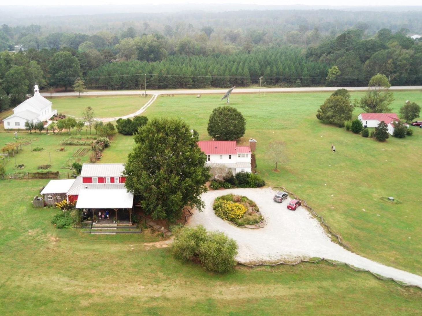 New York City Vacations - The Farmhouse Inn - Property Image 19