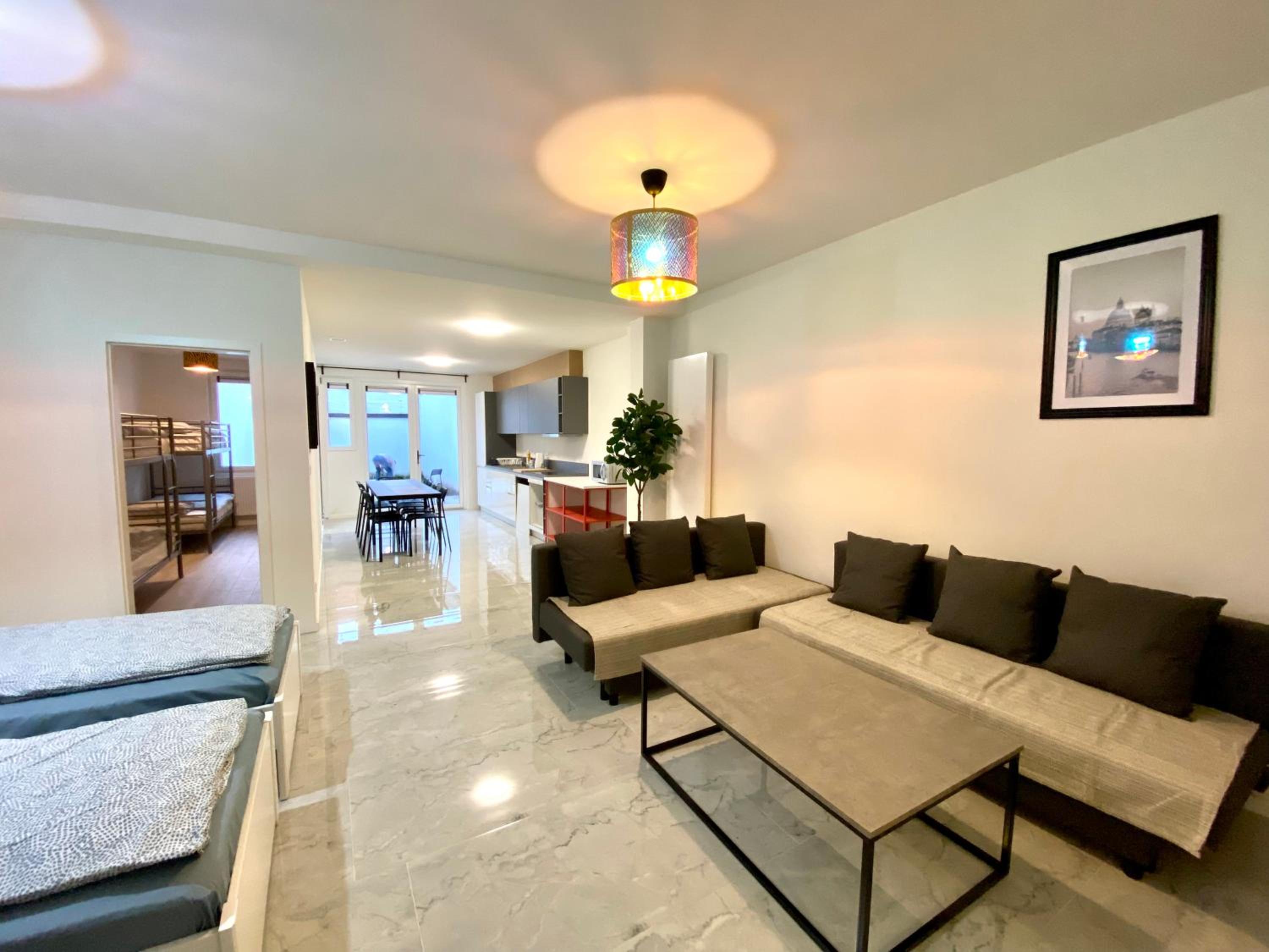Isabel Apartments view 3